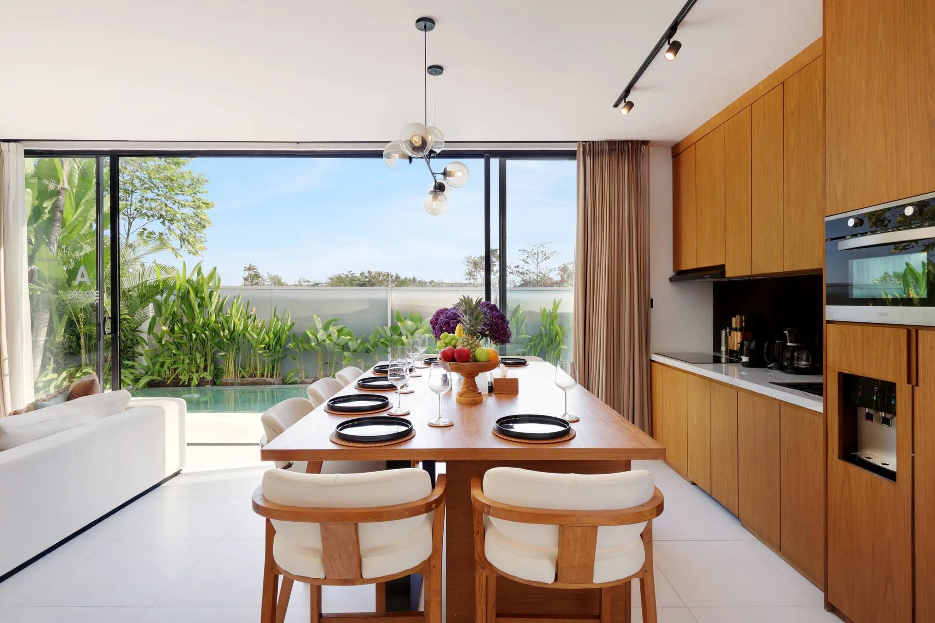 Peaceful Garden 3 Bedroom in Canggu-near Construction 5