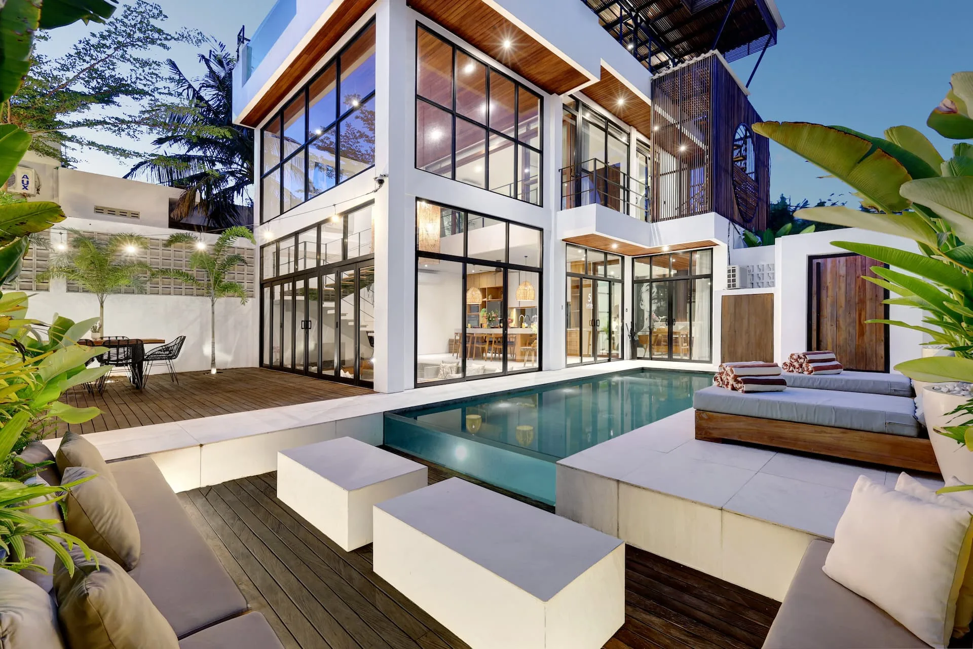 Amazing 4 Bedroom Villas-2private Pool-strategic Canggu 5