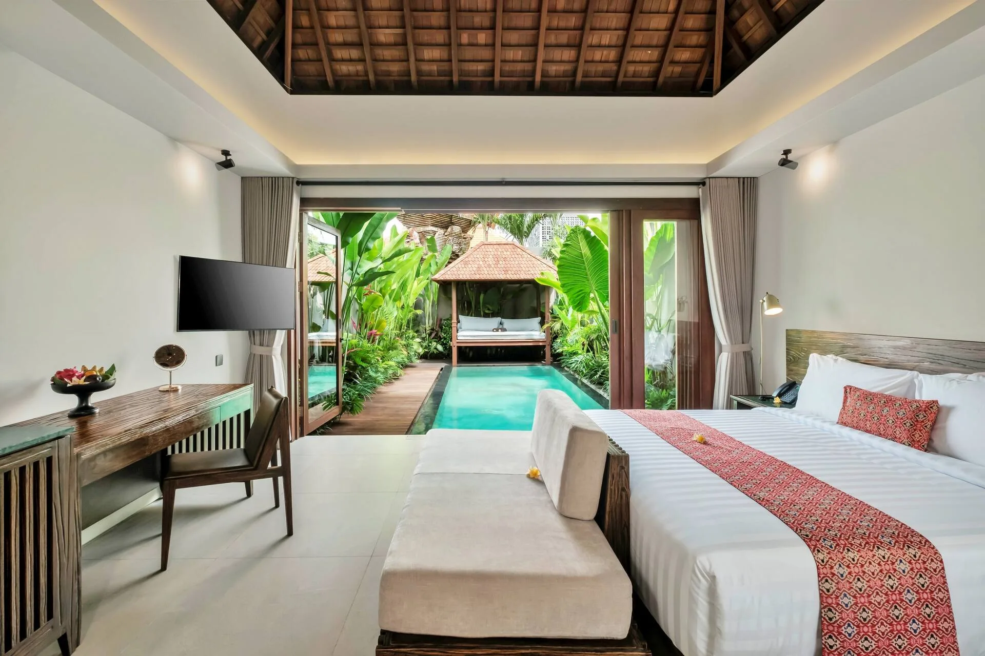 Sweet Honeymoon Hideaway 1 Bedroom Private Villa in Ubud 5