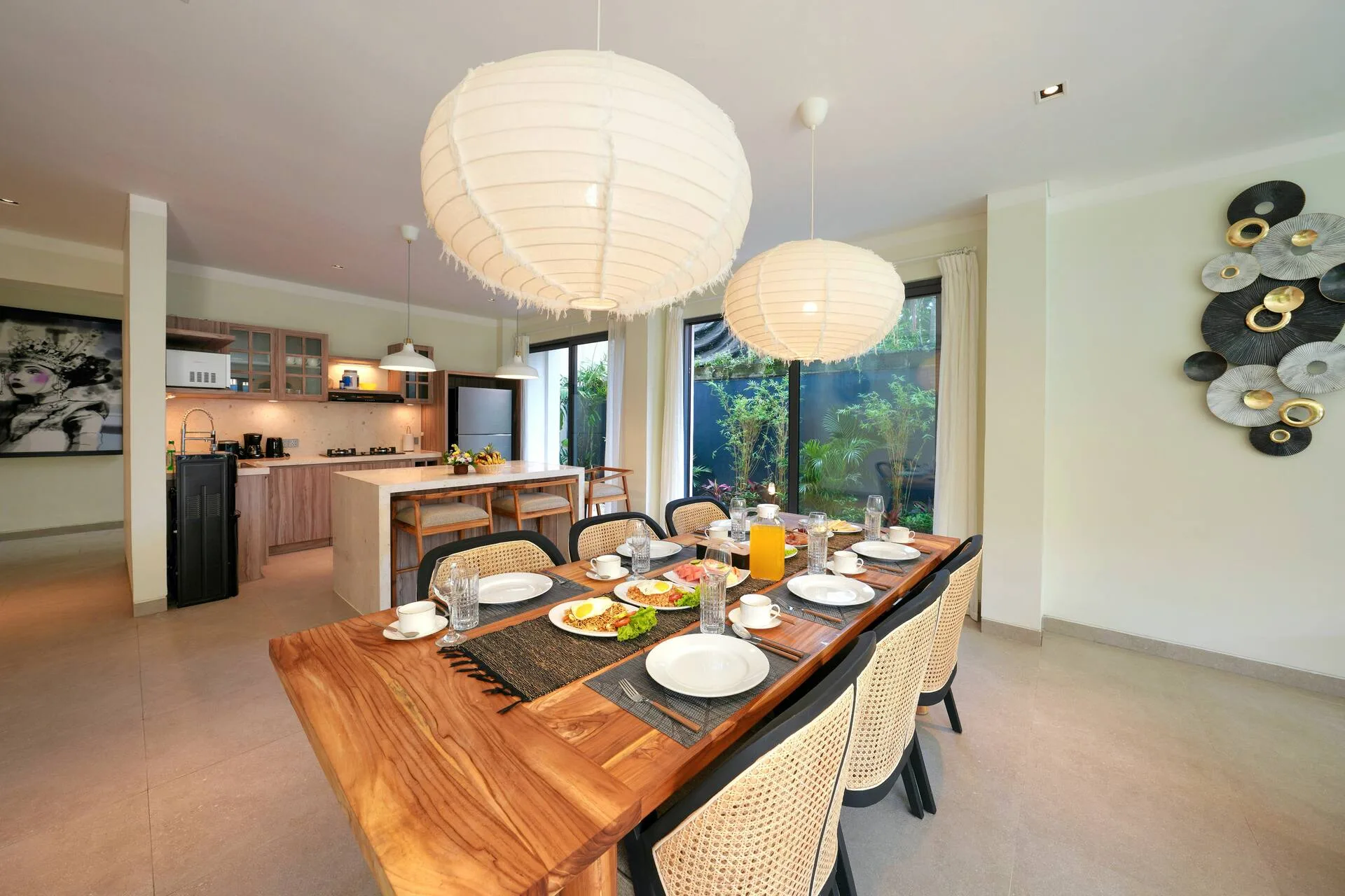 Modern 4 Bedroom Villa in Seminyak 2