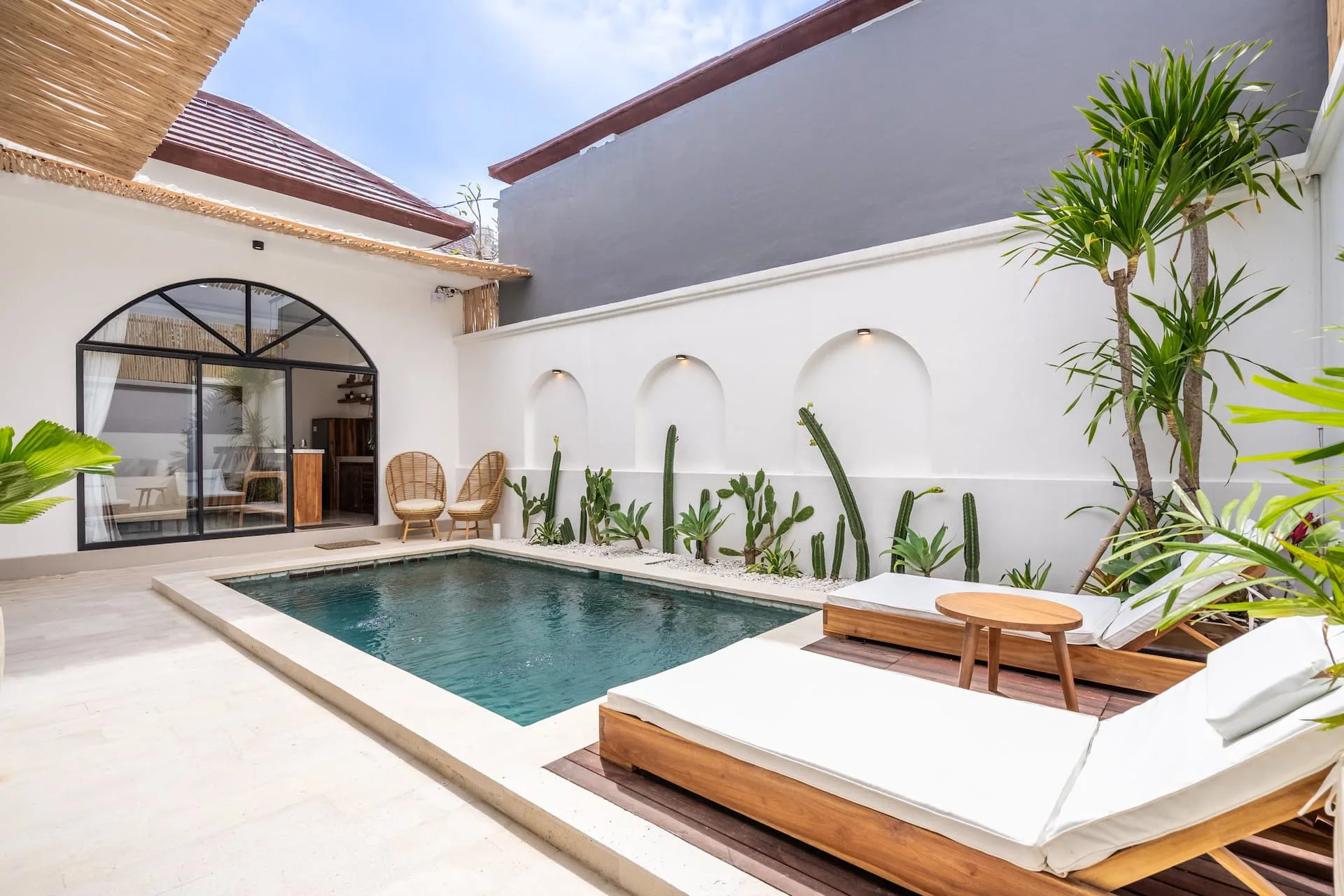 Mediterranean Style Retreat 2 Bedroom Private Villa in Jimbaran 4