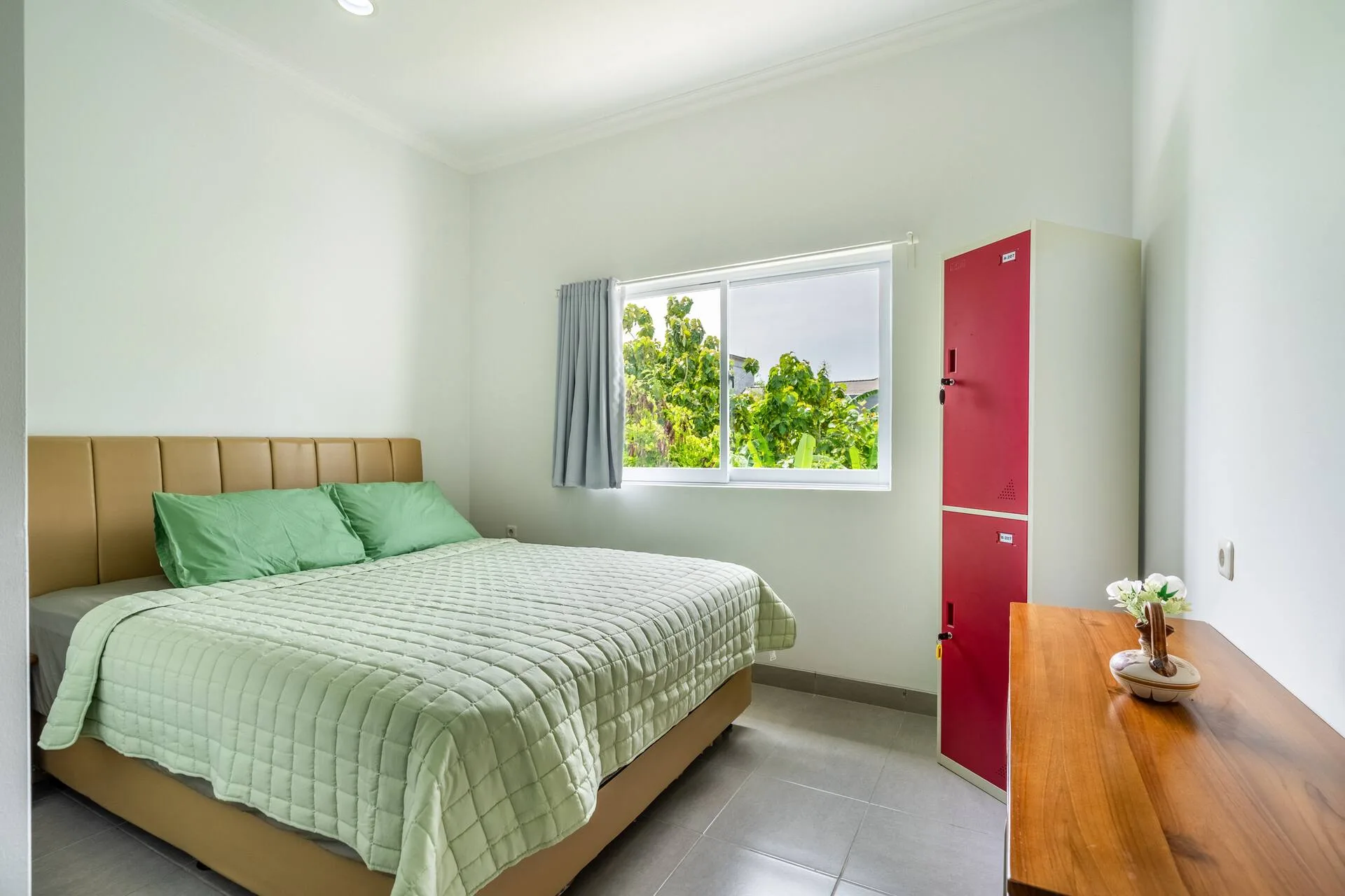 Comfy Minimalist Nook Room in Bali 5
