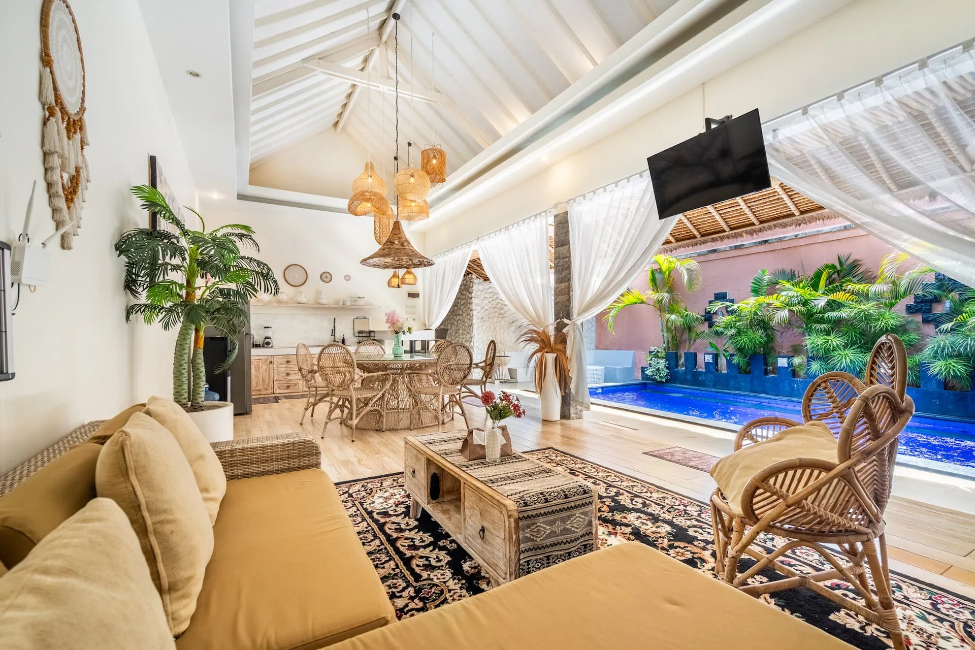 Private Villa 3 Bedroom with Cozy Pool 3