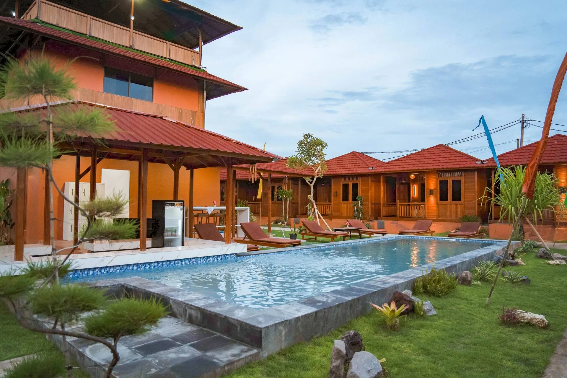 Cozy Room with Wooden Style-sharing Pool-nusadua 4