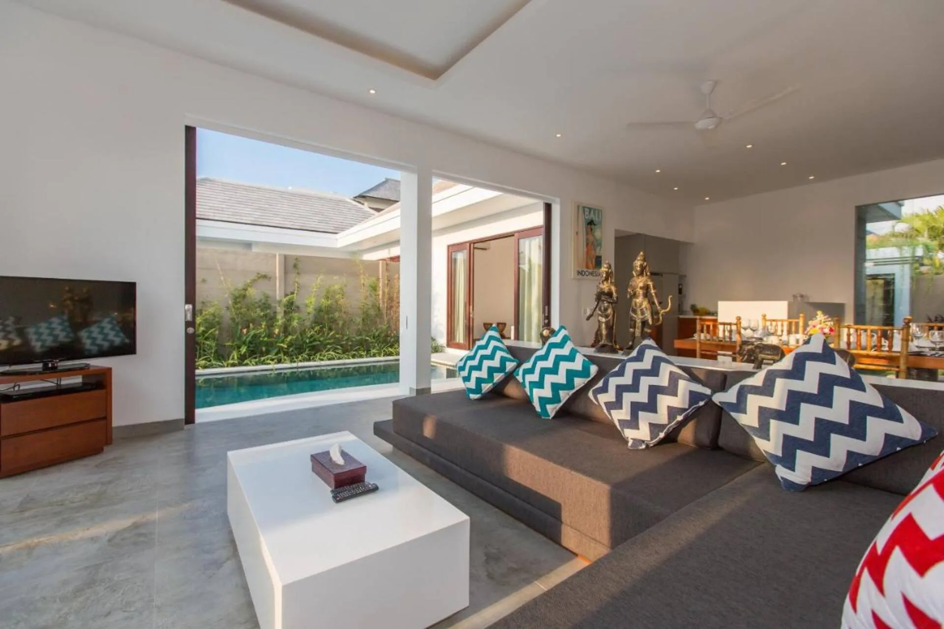 Elegance 2 Bedroom Private Villa with Pool in Seminyak 3