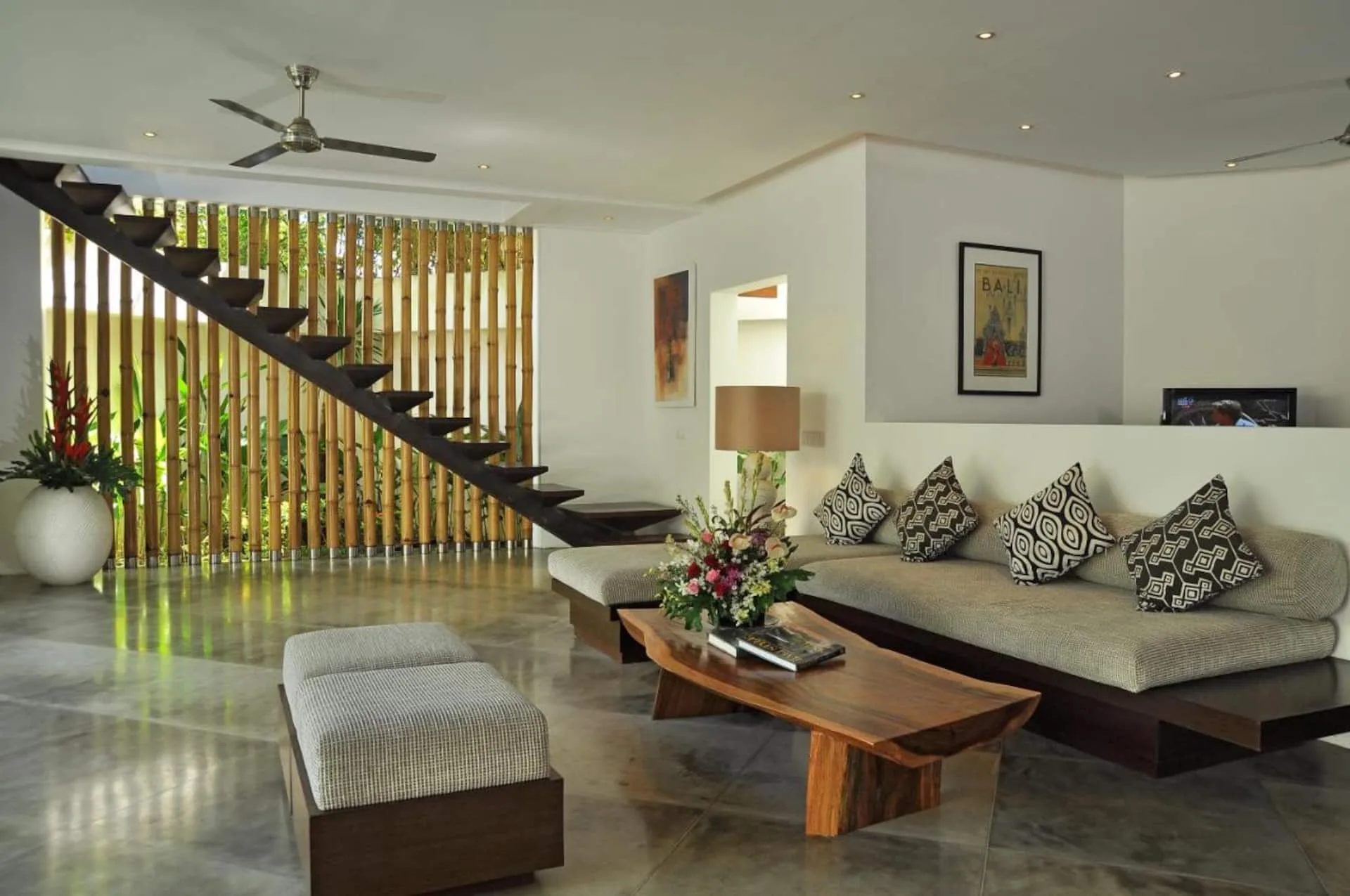 Minimalis Style 3 Bedroom Private Villa in Seminyak 3