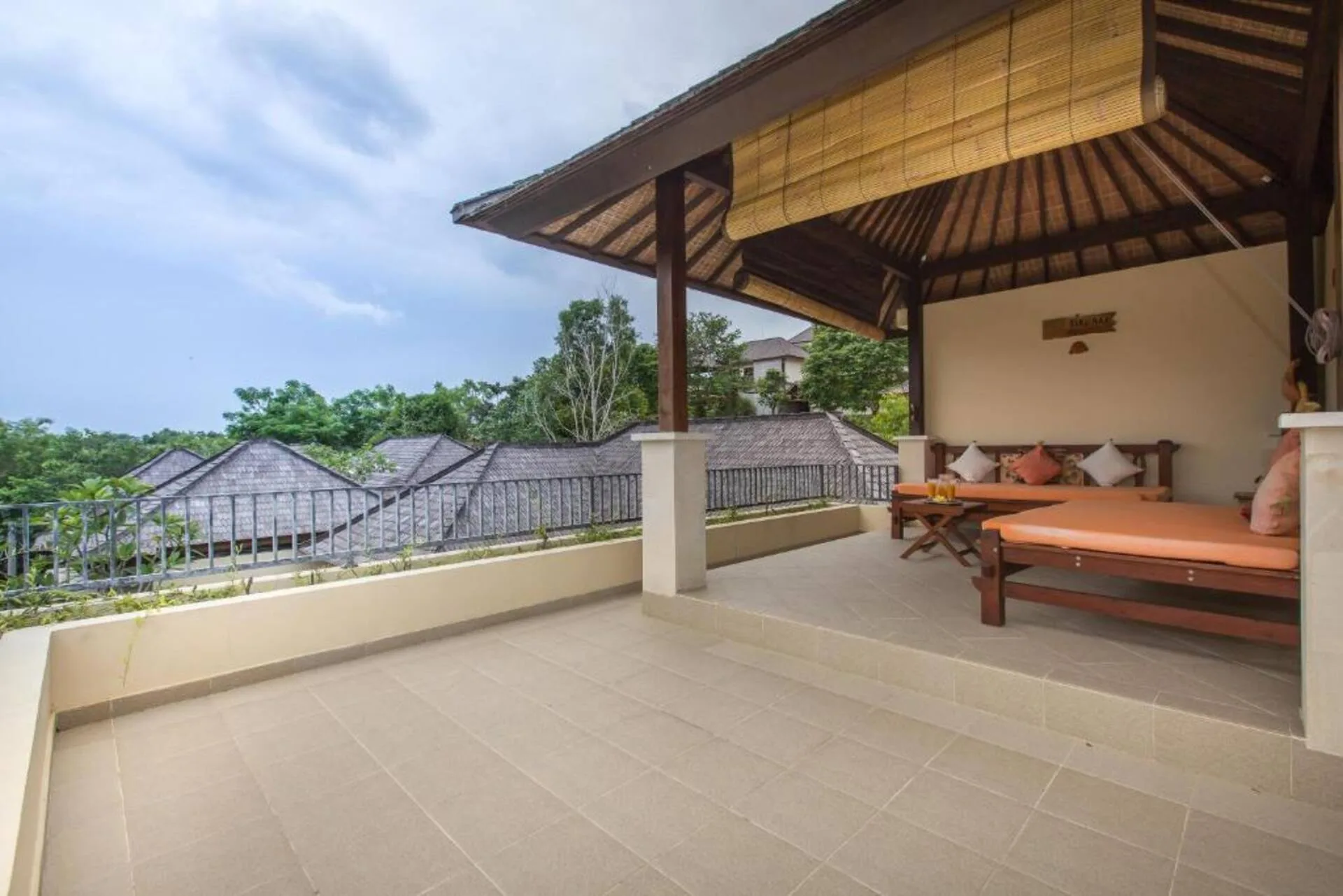 Stunning Tropical 1 Bedroom Villa with Pool in Uluwatu 3