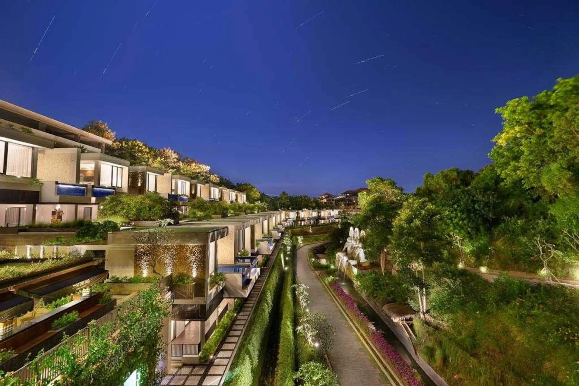 Affordable Poolside Luxe 5 Bedroom Private Villa in Uluwatu 5
