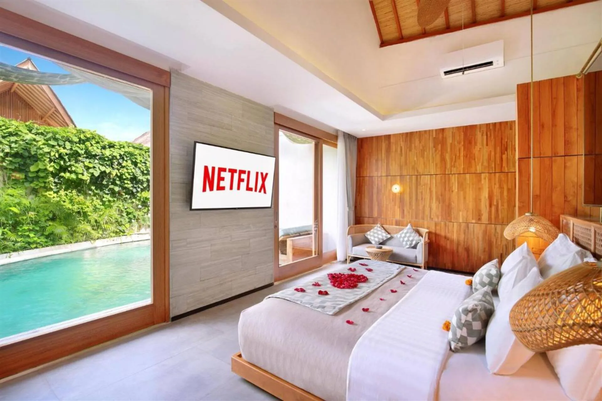 Luxe Tropical 1 Bedroom Private Villa in Seminyak 4