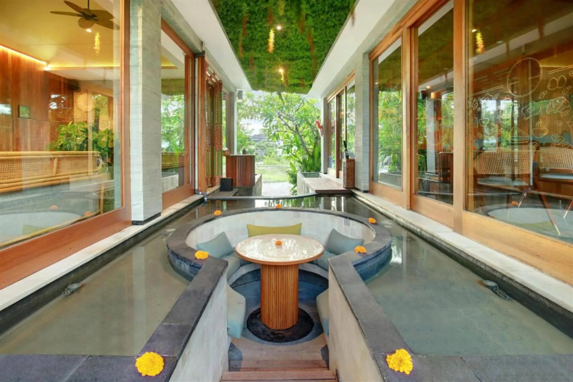 Luxe Tropical Hideaway 1 Bedroom Private Villa in Seminyak 4