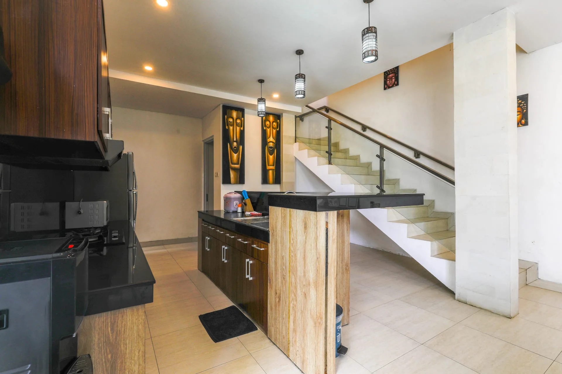 Stylish 3 Bedroom Oasis at Legian Central 3