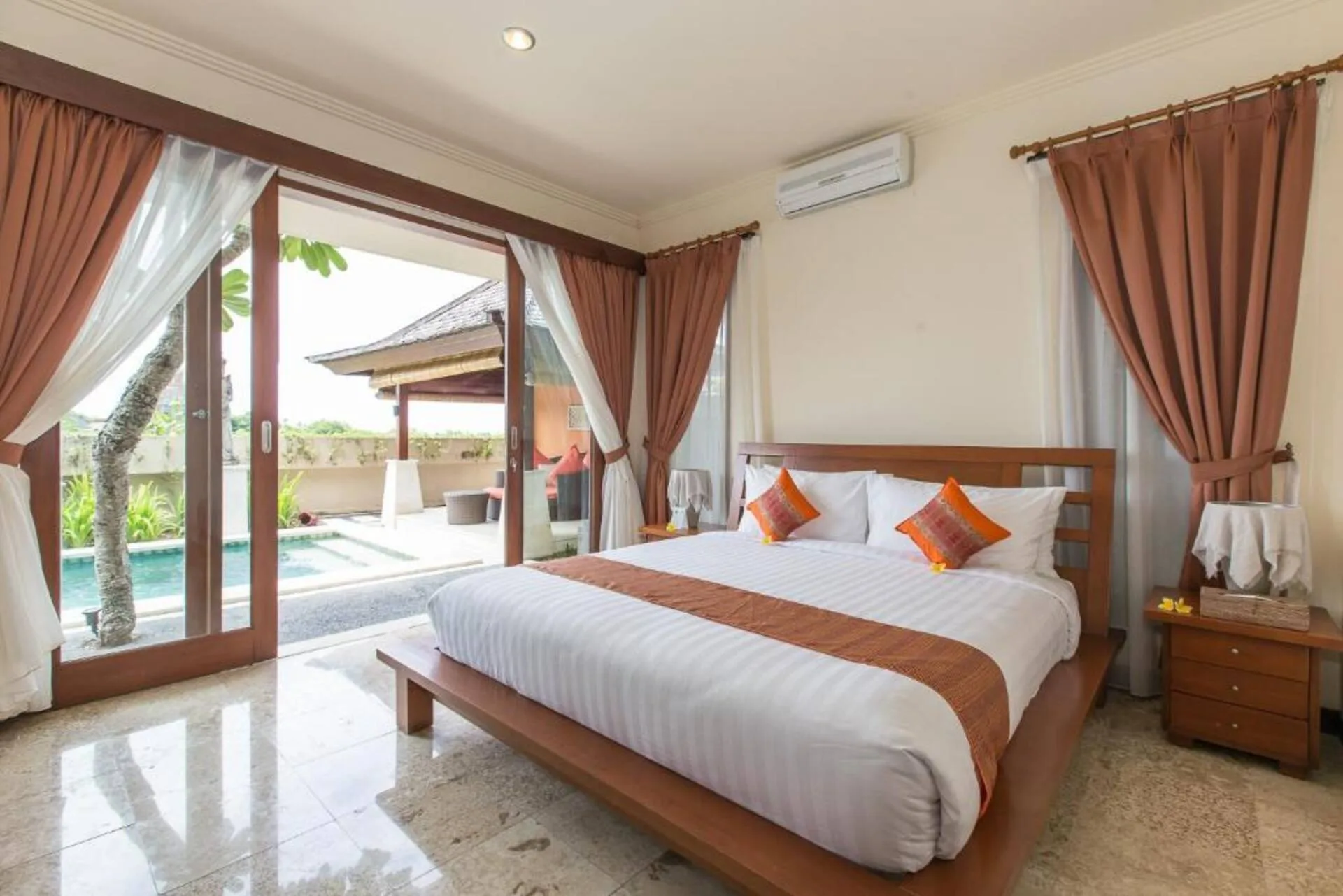 Joyful 3 Bedroom Private Pool Villa in Uluwatu 4