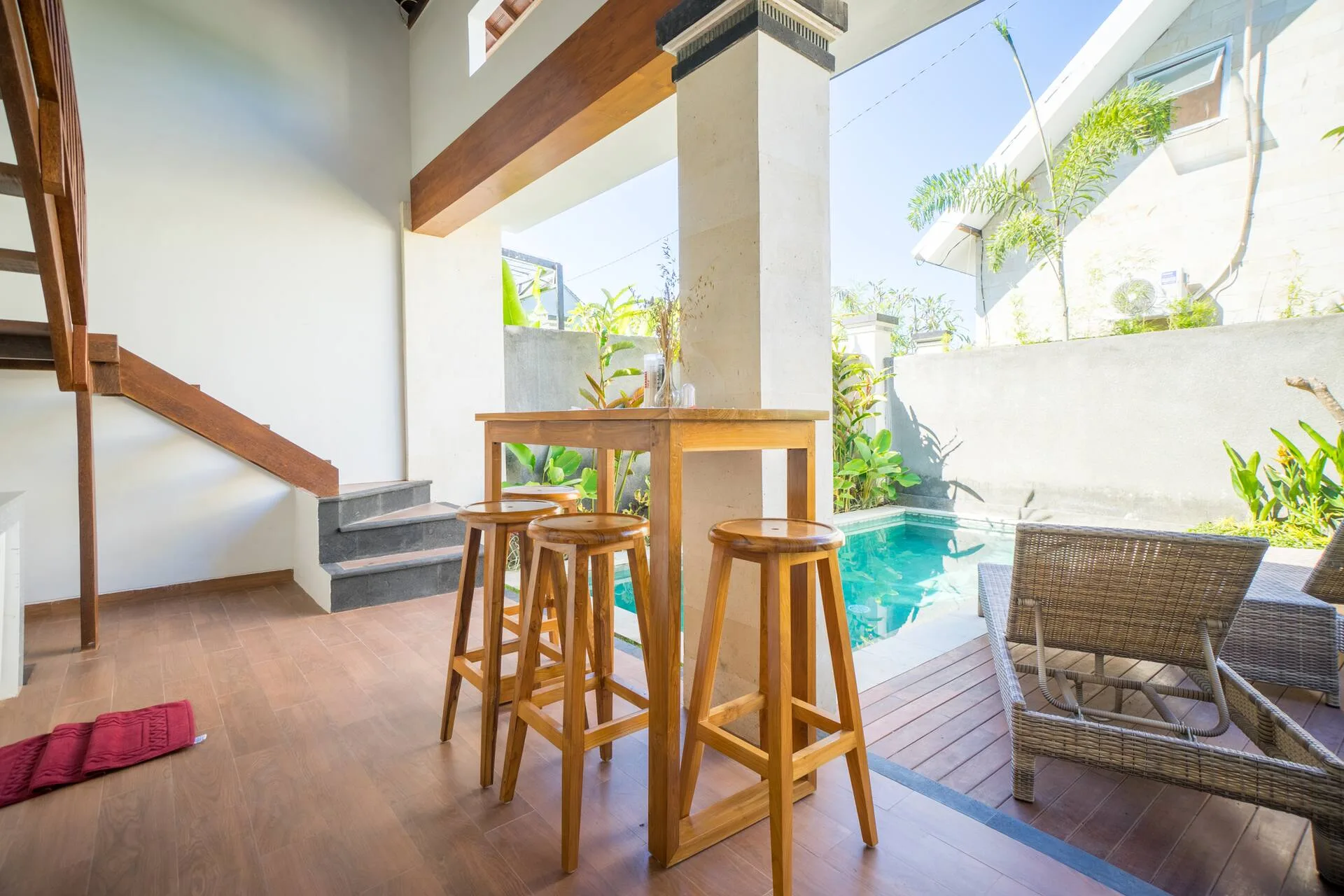 Cheerful 2 Bedroom Private Pool in Canggu 4