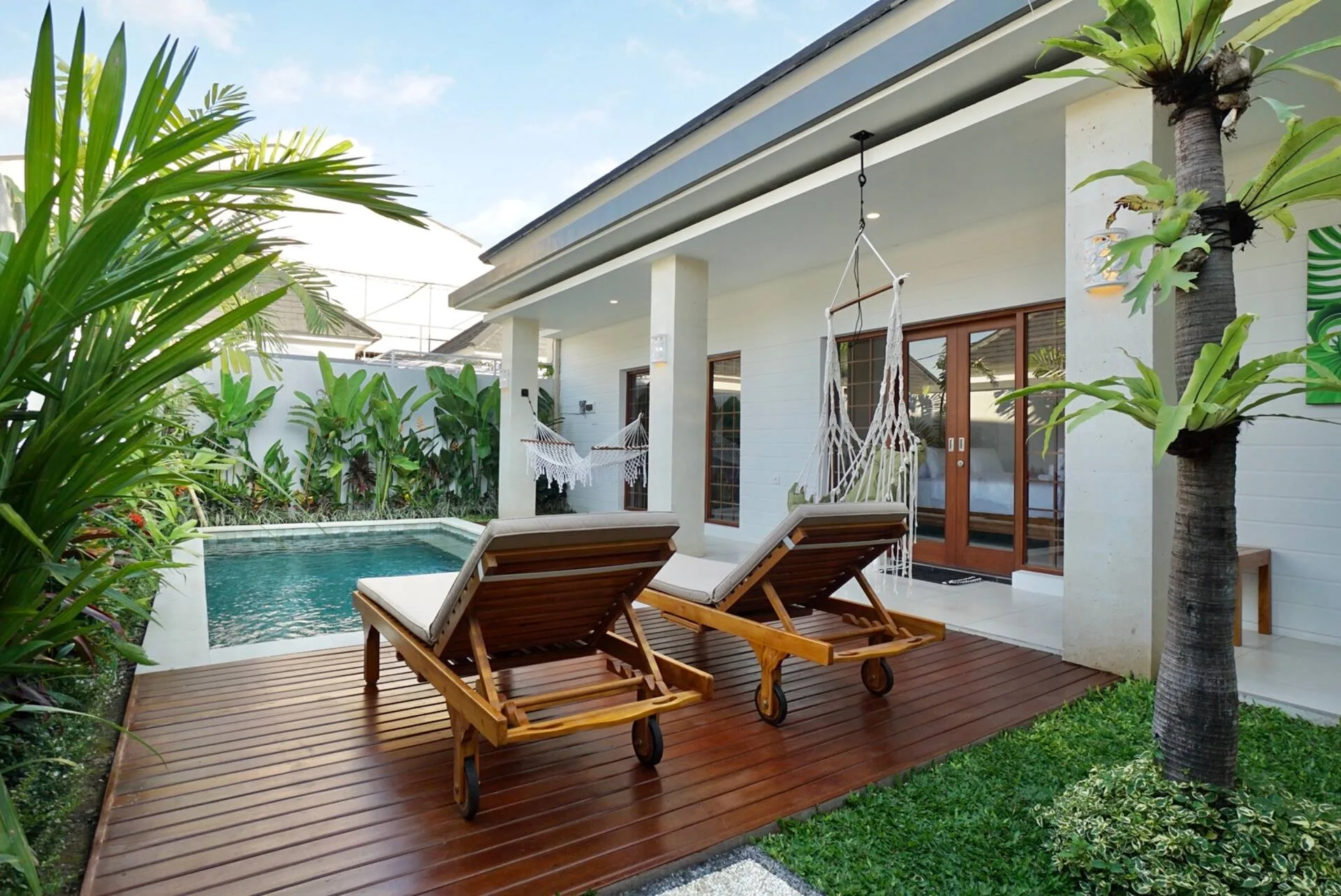Joyful 3 Bedroom Villa with Pool in Canggu 2
