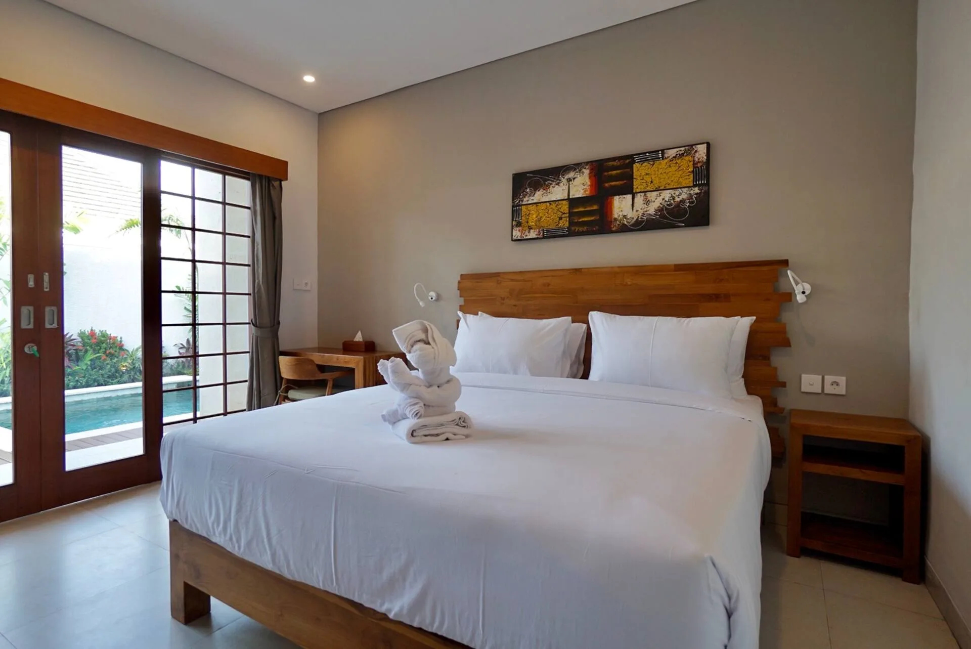 Joyful 3 Bedroom Villa with Pool in Canggu 4