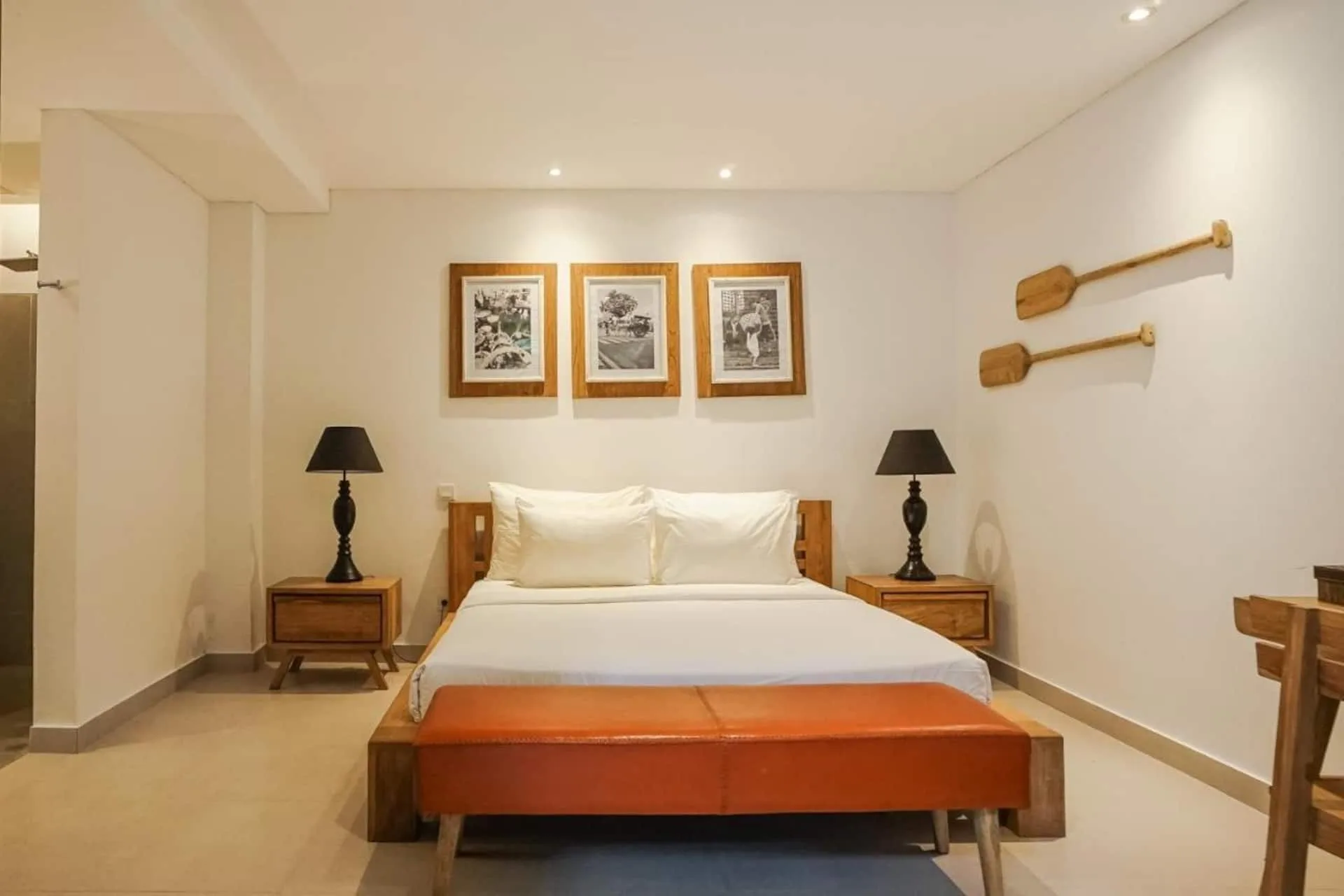 Minimalis Wooden-stlye 2 Bedroom Villa in Nusa Dua 4