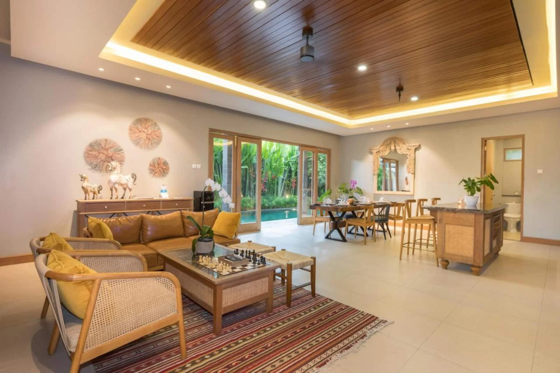 Modern Lush Wooden 2 Bedroom Private Villa in Canggu 3