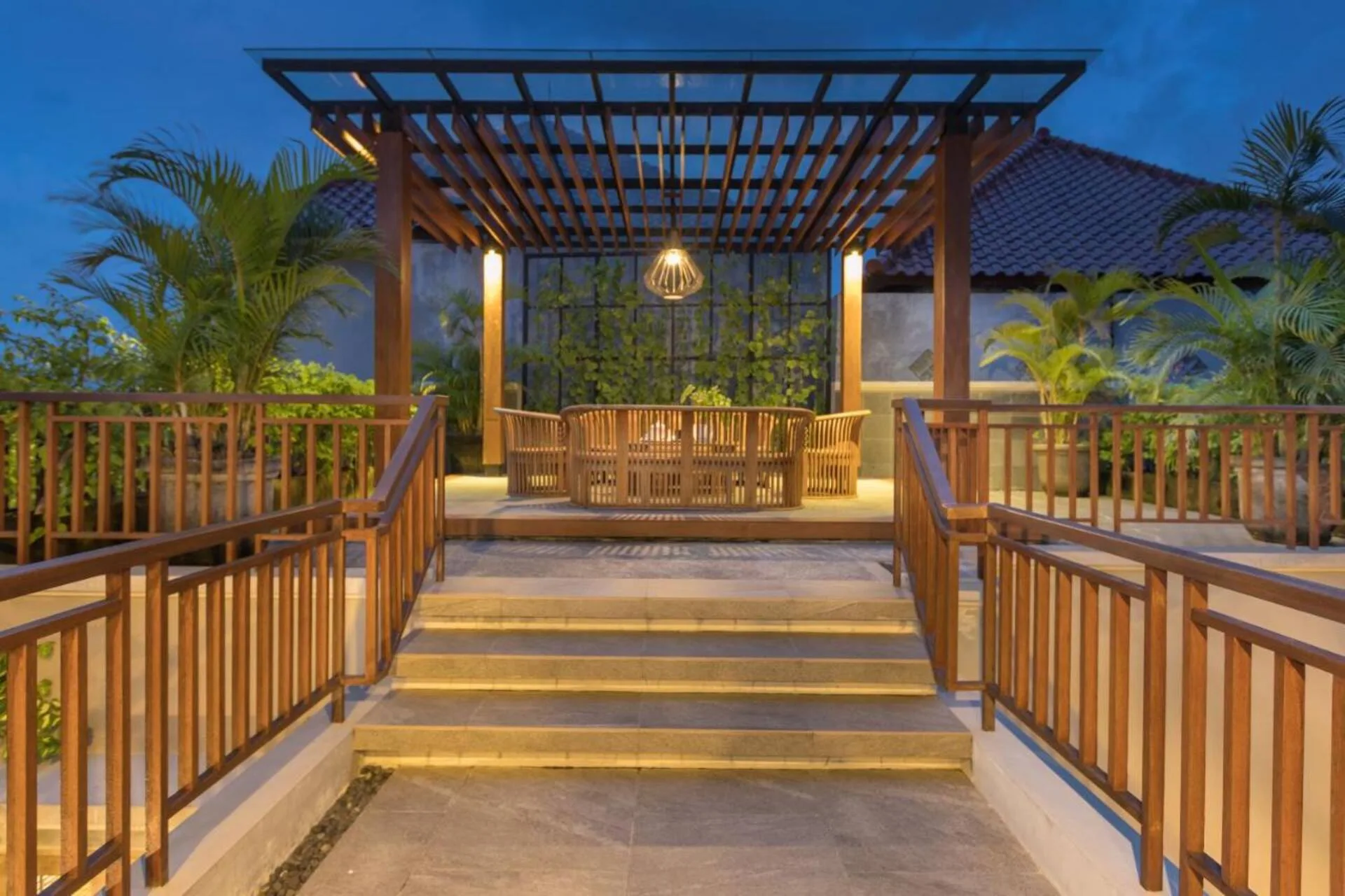 Modern Lush Wooden 2 Bedroom Private Villa in Canggu 4