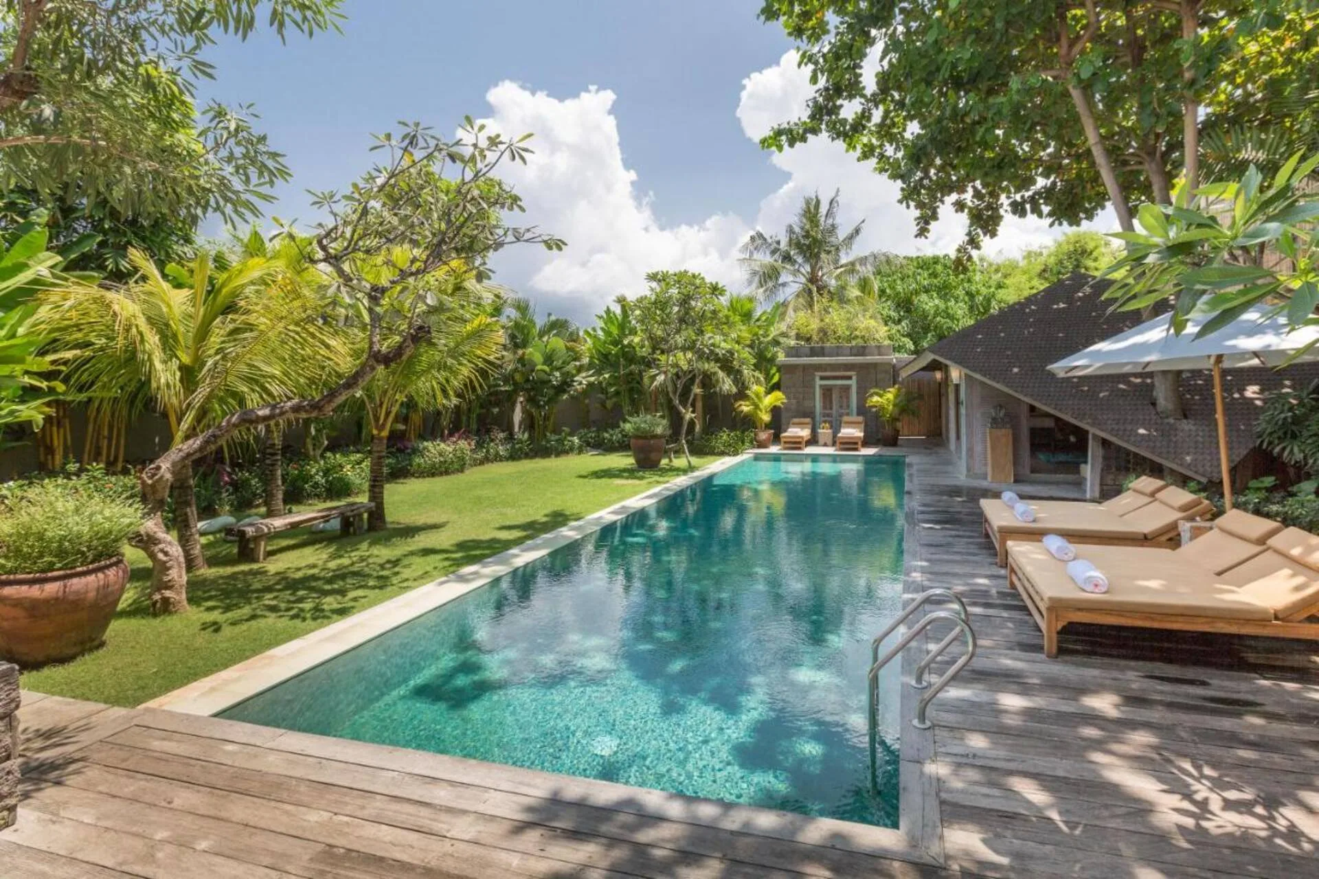 Spacious Vintage Luxe 3 Bedroom Private Villa in Canggu 2