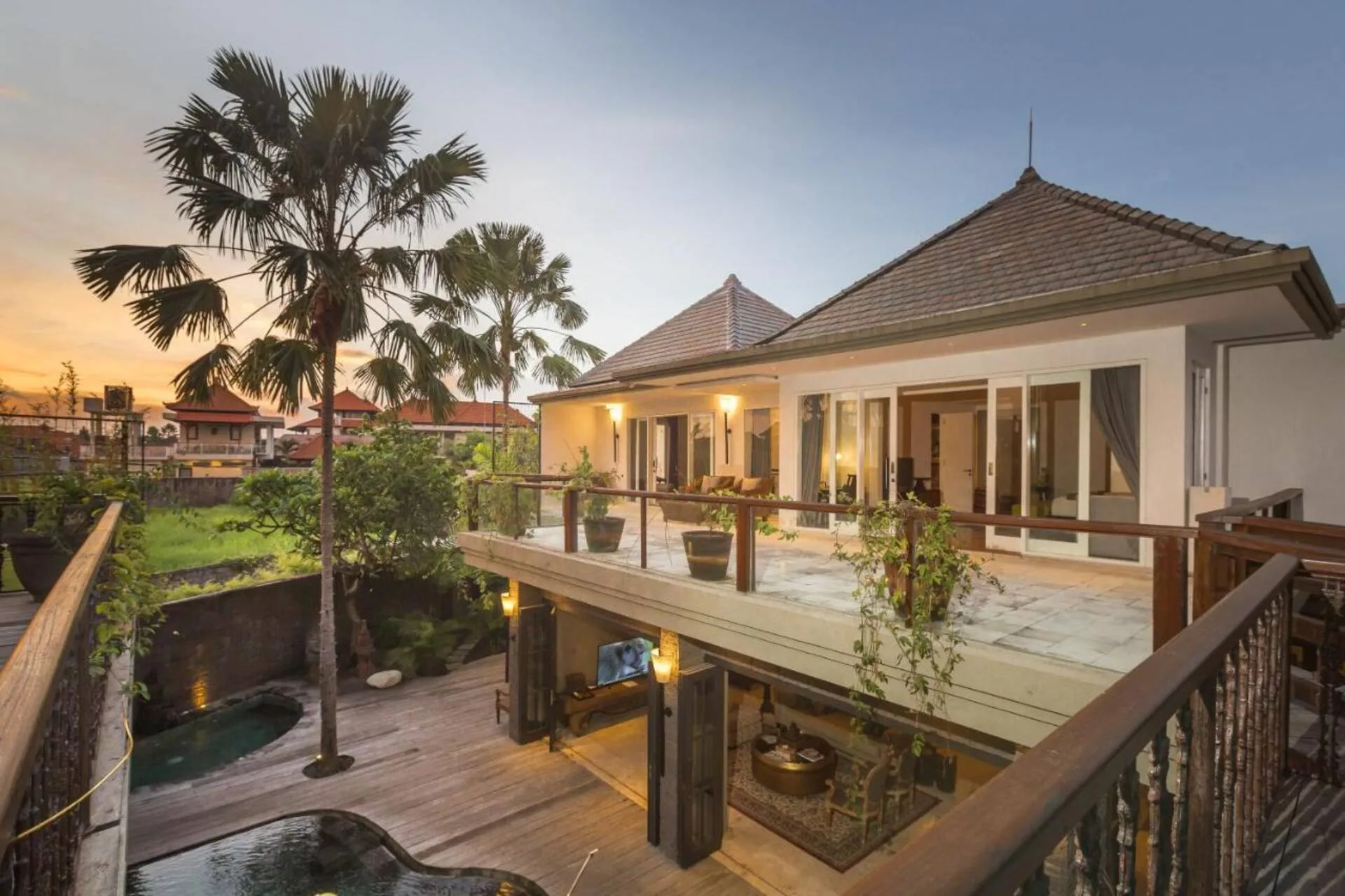 Vintage Luxe Sanctuary 3 Bedroom Private Villa in Canggu 4