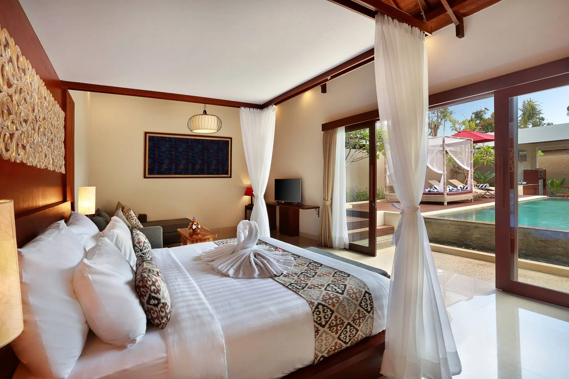 Tropical-style 2 Bedroom Suite Private Villa in Jimbaran 5