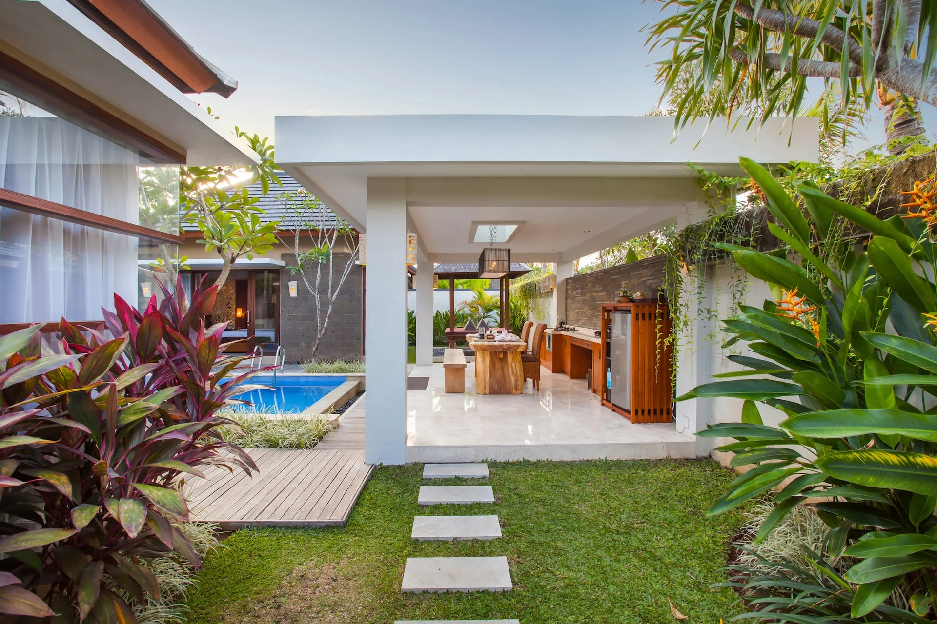 Tropical Balinese 2 Bedroom Private Villa in Jimbaran 2