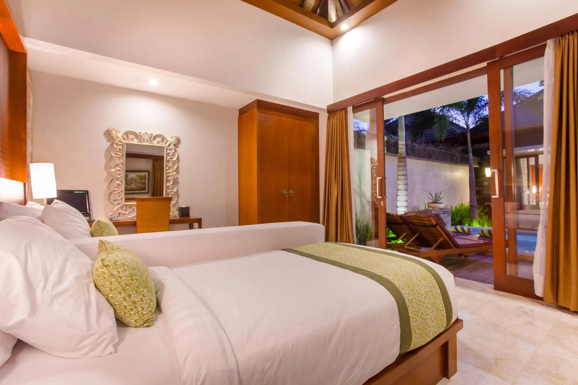 Tropical Balinese 2 Bedroom Private Villa in Jimbaran 4
