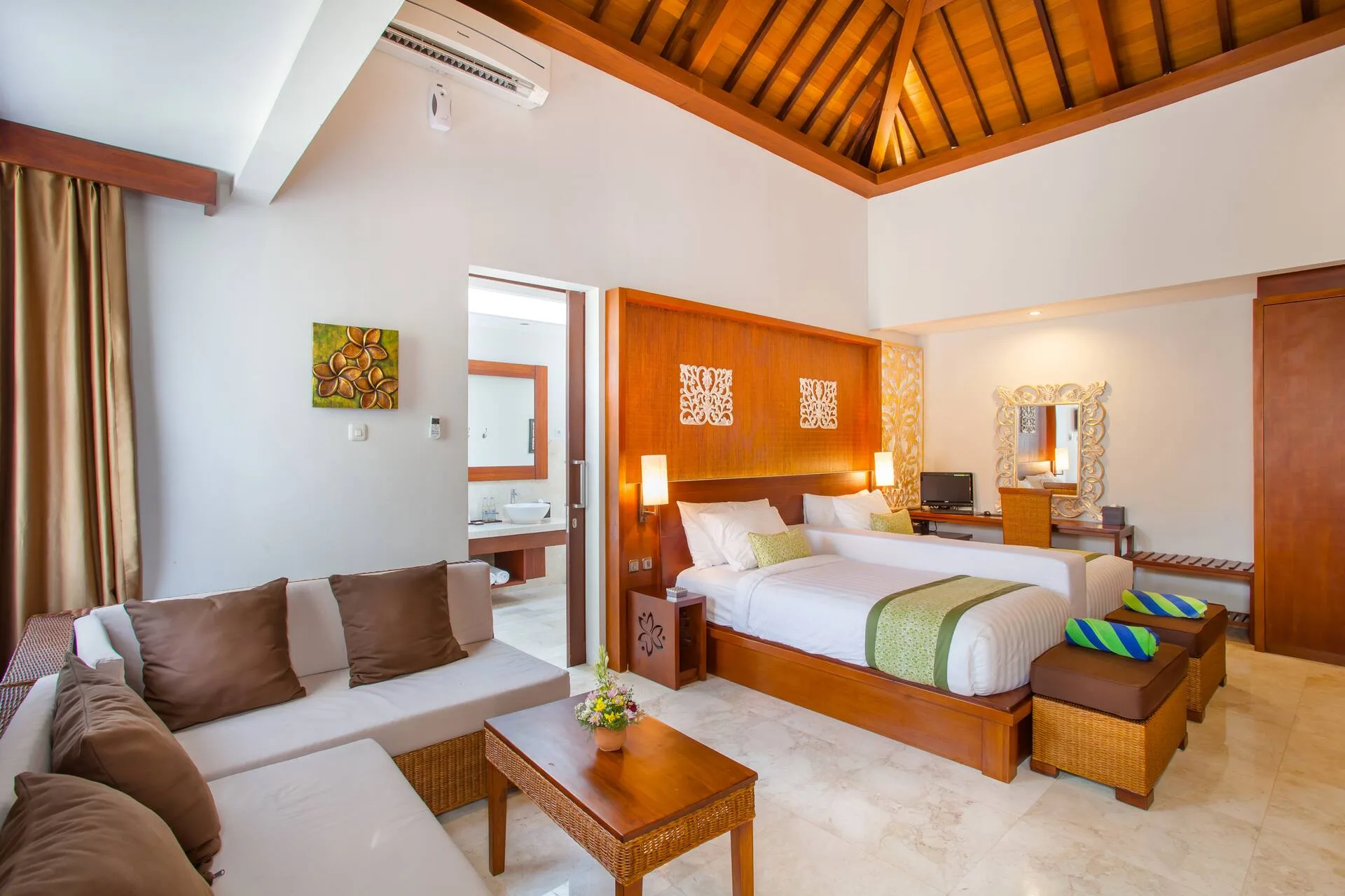 Tropical Balinese 2 Bedroom Private Villa in Jimbaran 5