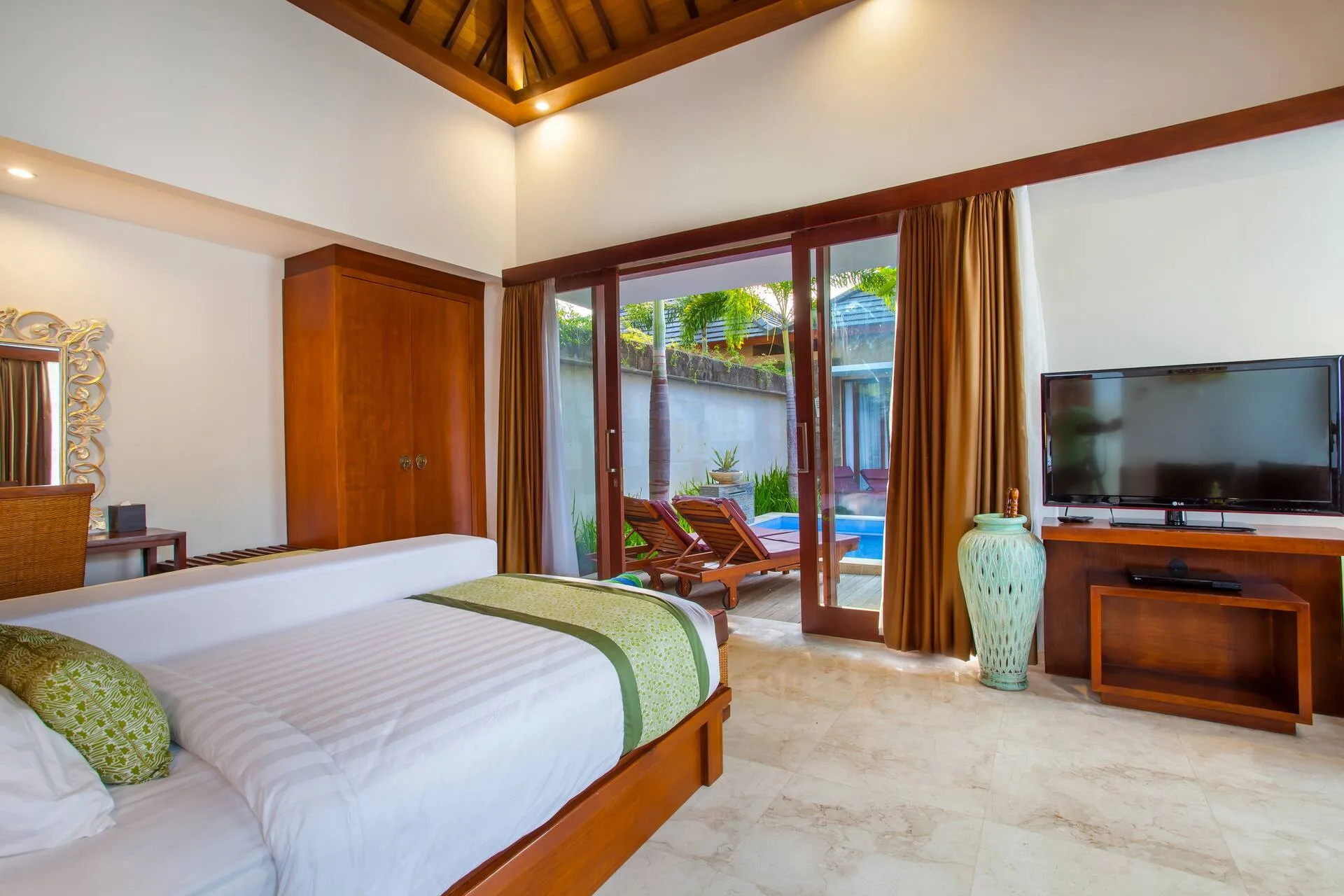 Tropical Balinese Retreat 2 Bedroom Private Villa in Jimbaran 5