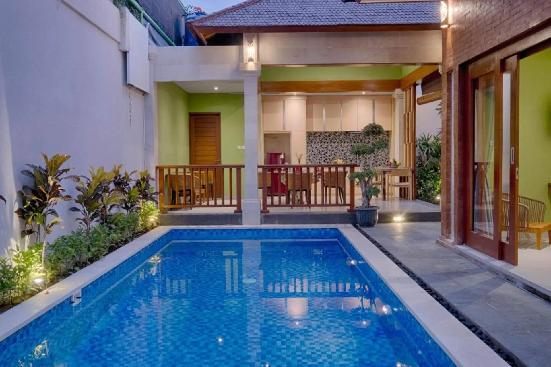 Romantic 2 Bedroom Private Pool Villa Canggu 3
