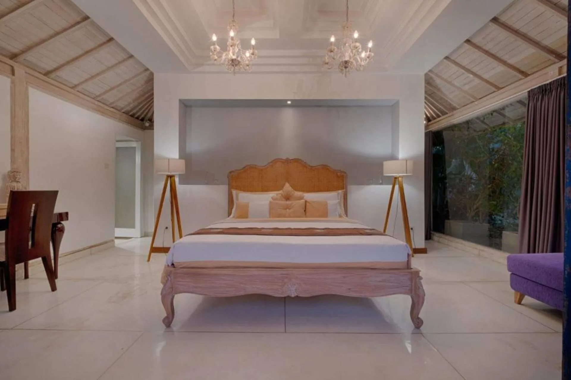 Romantic 3 Bedroom Private Pool Villa Canggu 3