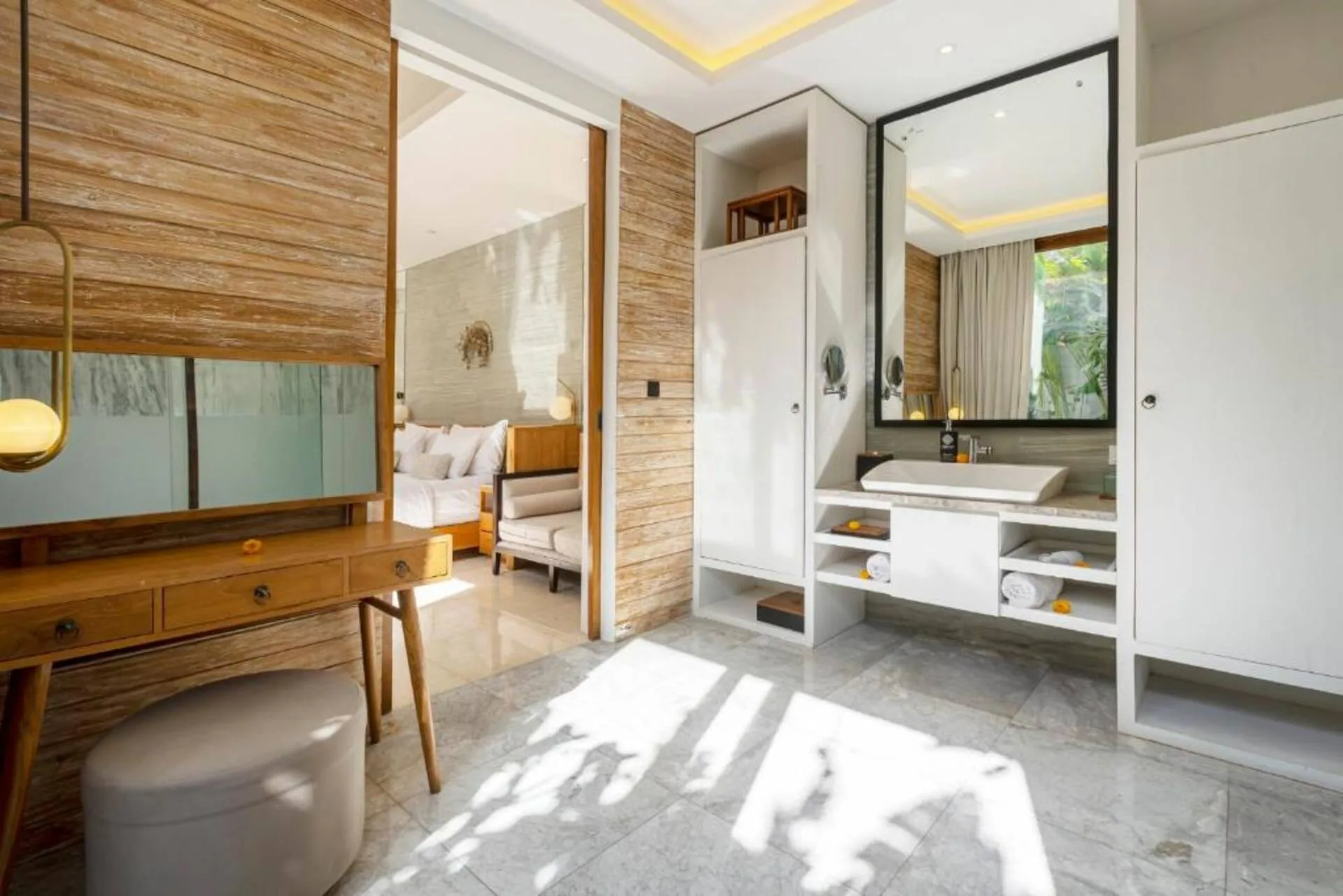 Intimate Pool Hideaway Private Villa in Bali 3