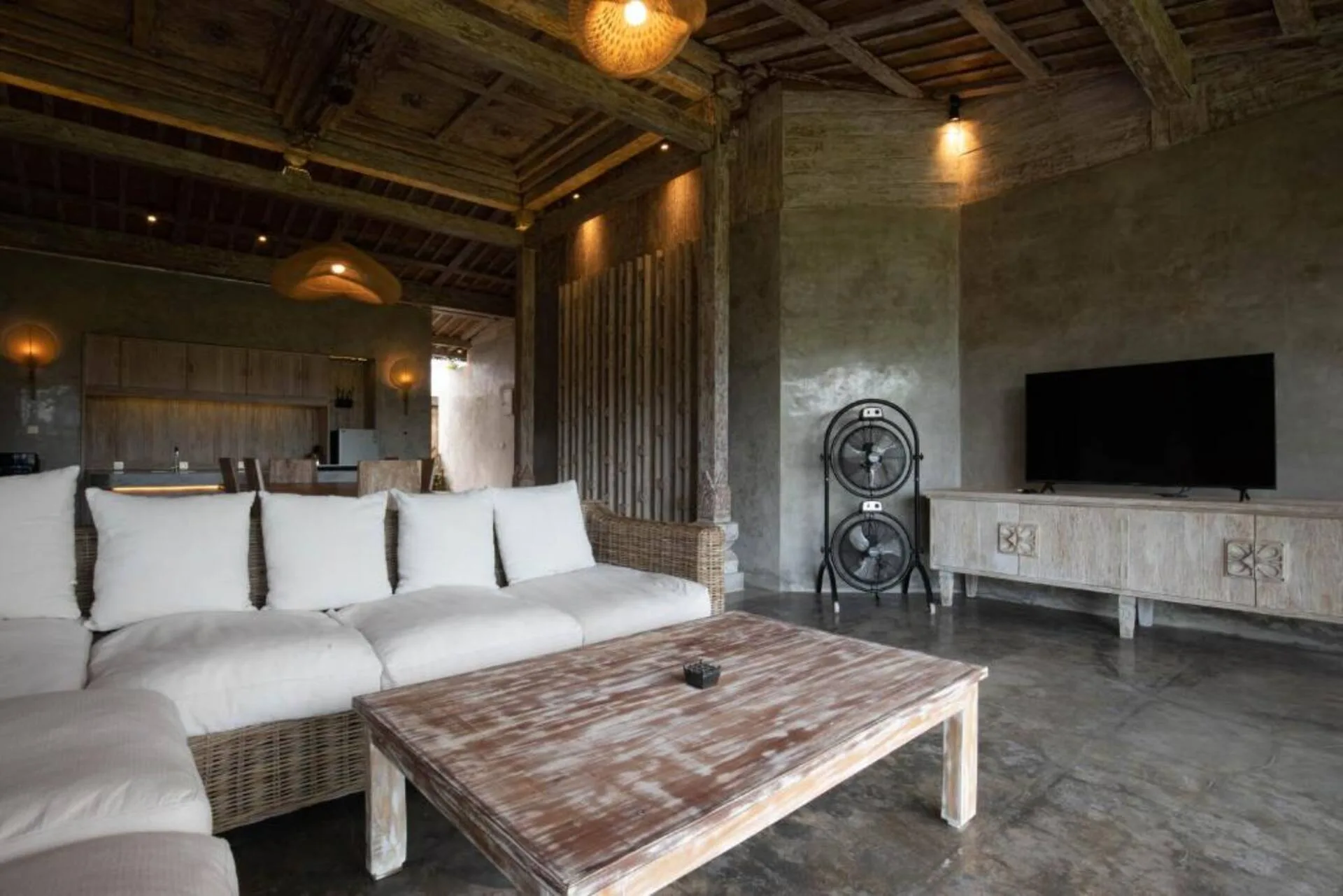 Wooden Elegant Sanctuary 3 Bedroom Private Villa in Seminyak 5