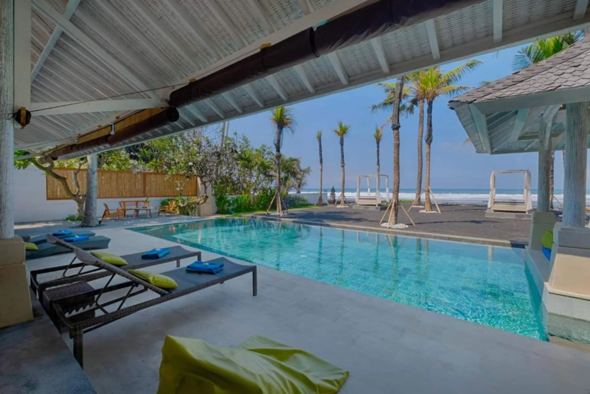 5 Bedroom Pool Villa with Access to Saba Beach 5