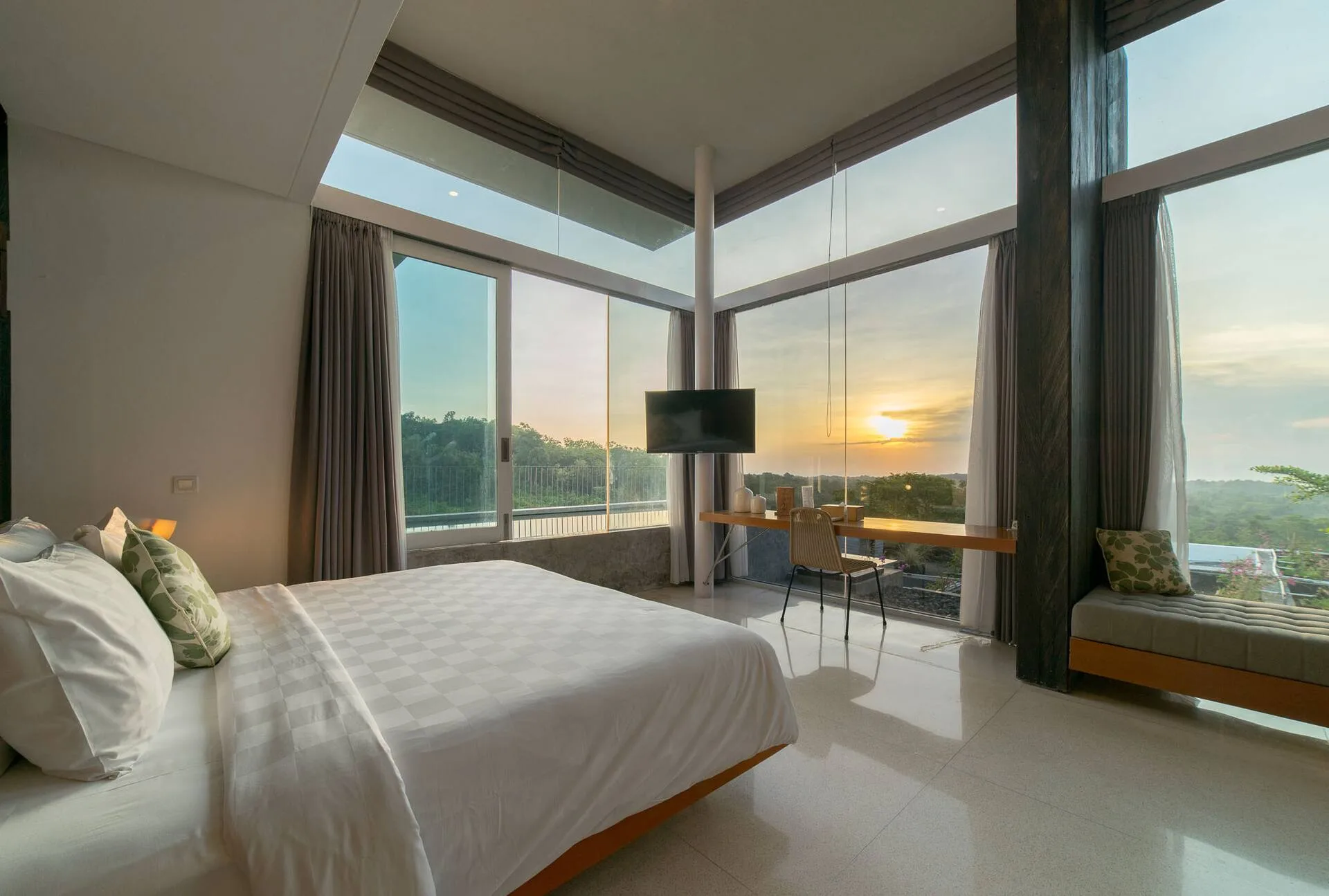 Hidden 1 Bedroom Deluxe Private Suite in Uluwatu 4