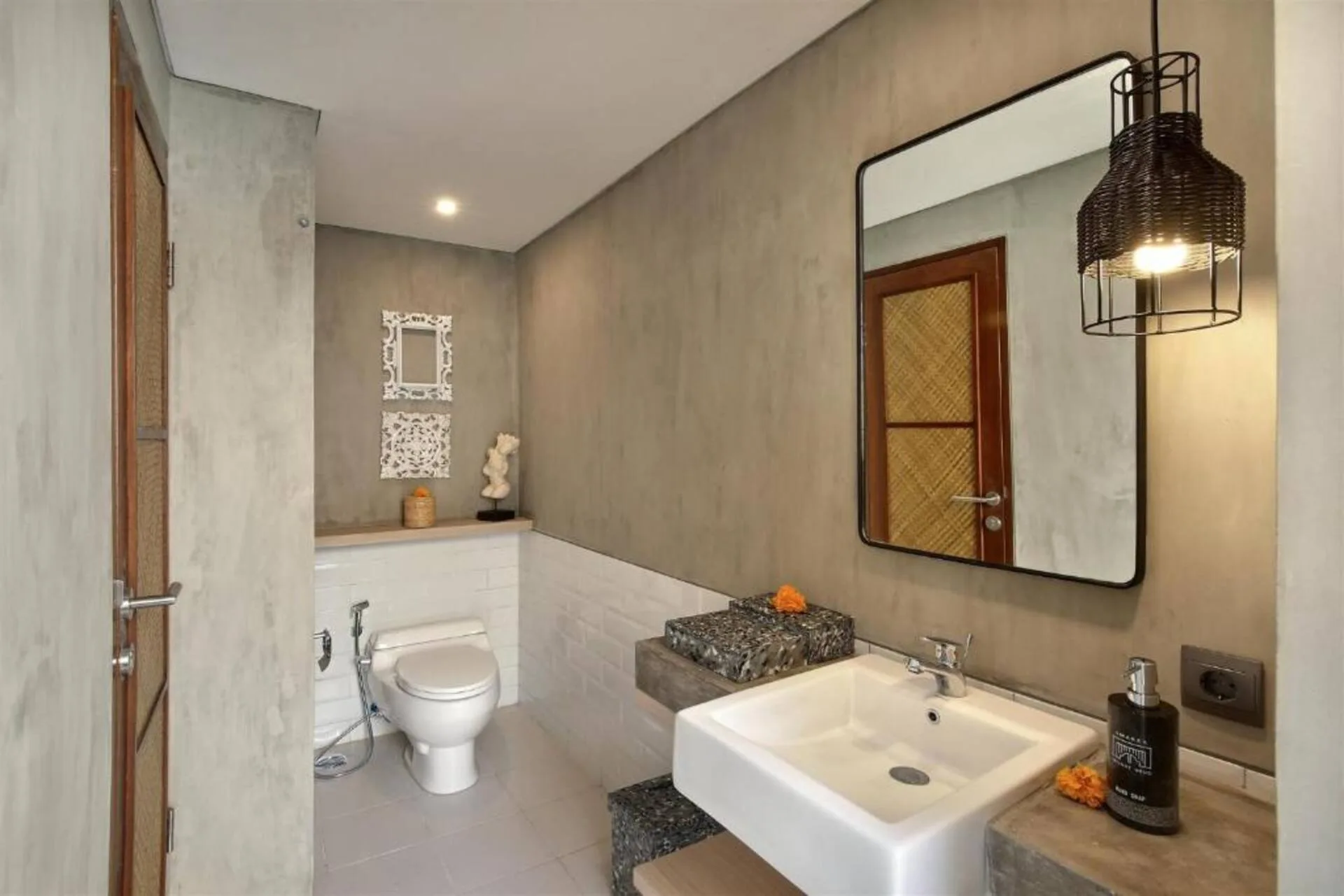 Tropical-nature Private Cottage 1 Bedroom in Ubud 5