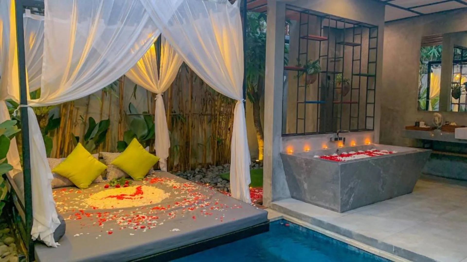 Seminyak Tropical-style 1 Bedroom Private Villa 2