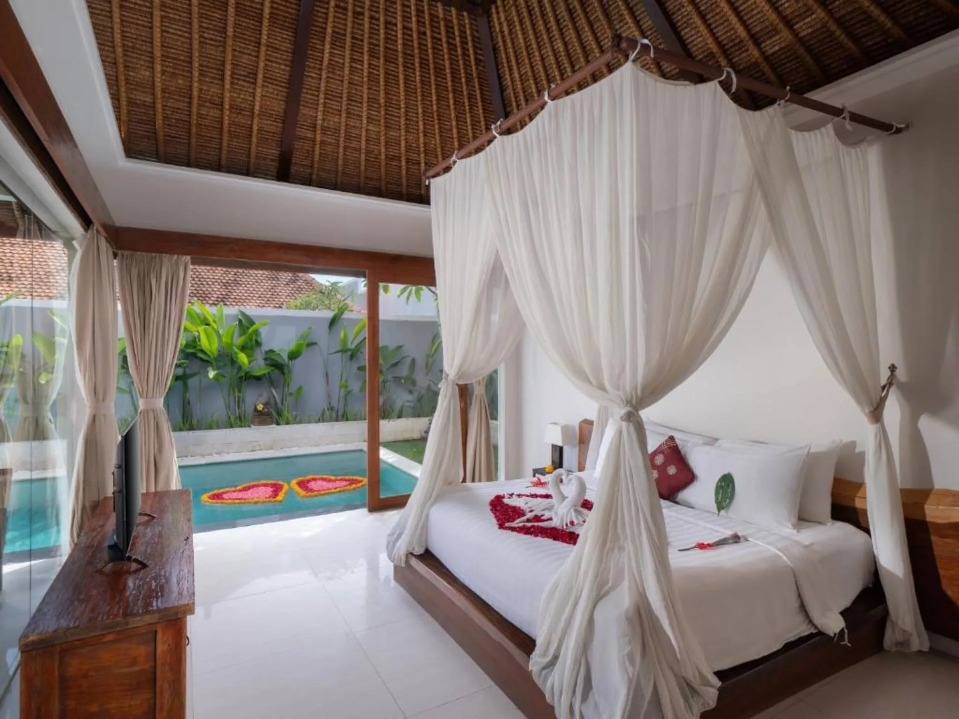 Rustic-modern 1 Bedroom Private Villa in Uluwatu 2