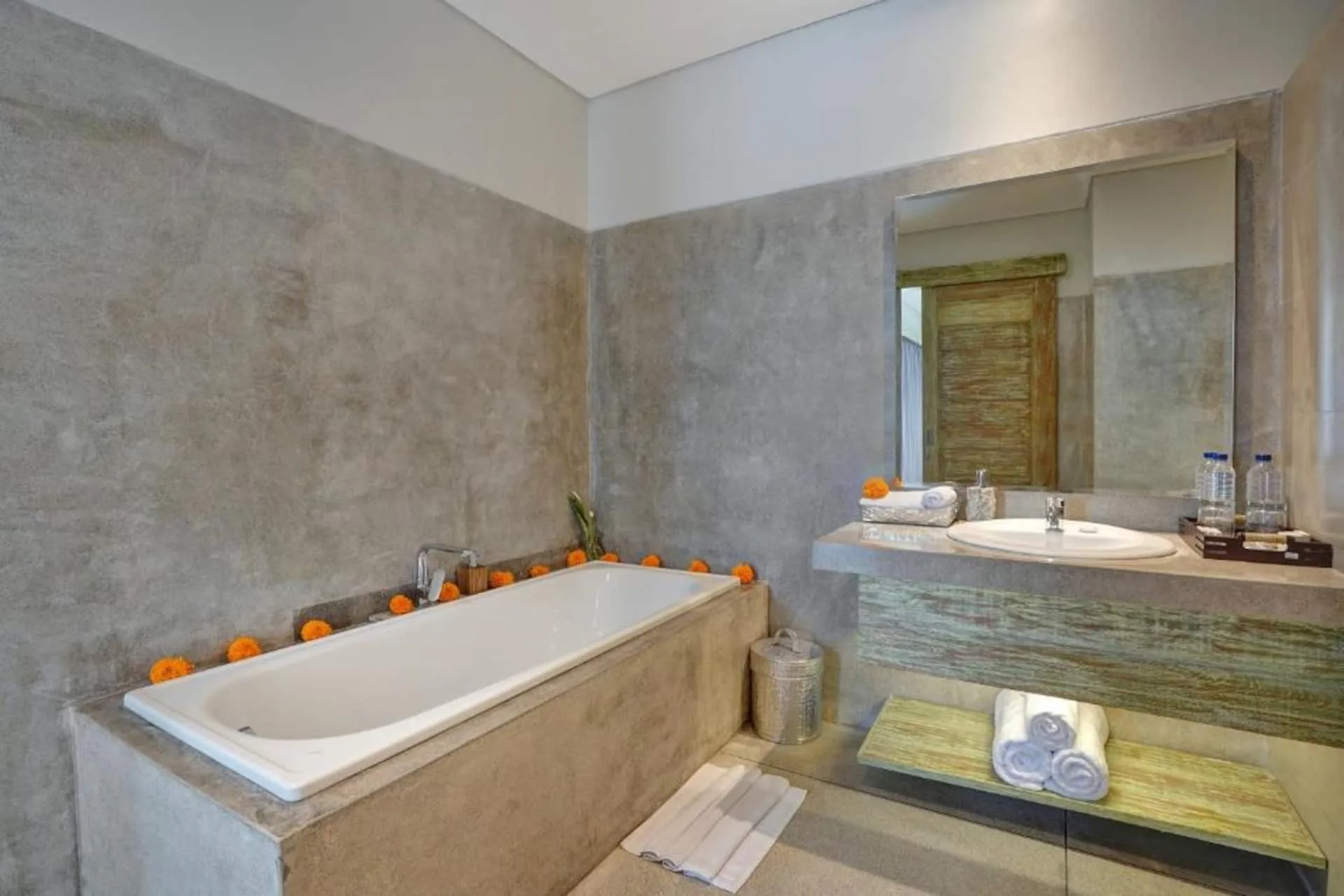 Canggu Stylish 1 Bedroom Villa near Beach 5