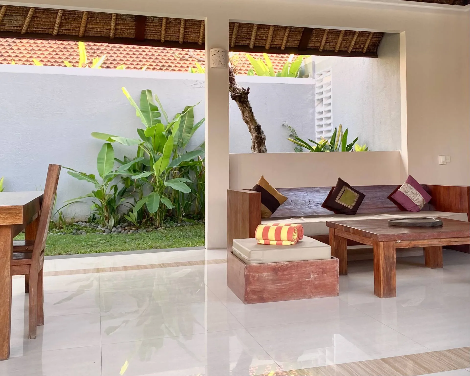 Rustic Coastal Nook 1 Bedroom Private Villa in Uluwatu 4
