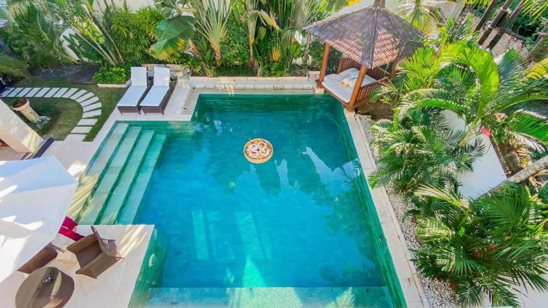 Grand Homestyle 3 Bedroom Private Villa in Benoa Bay 4