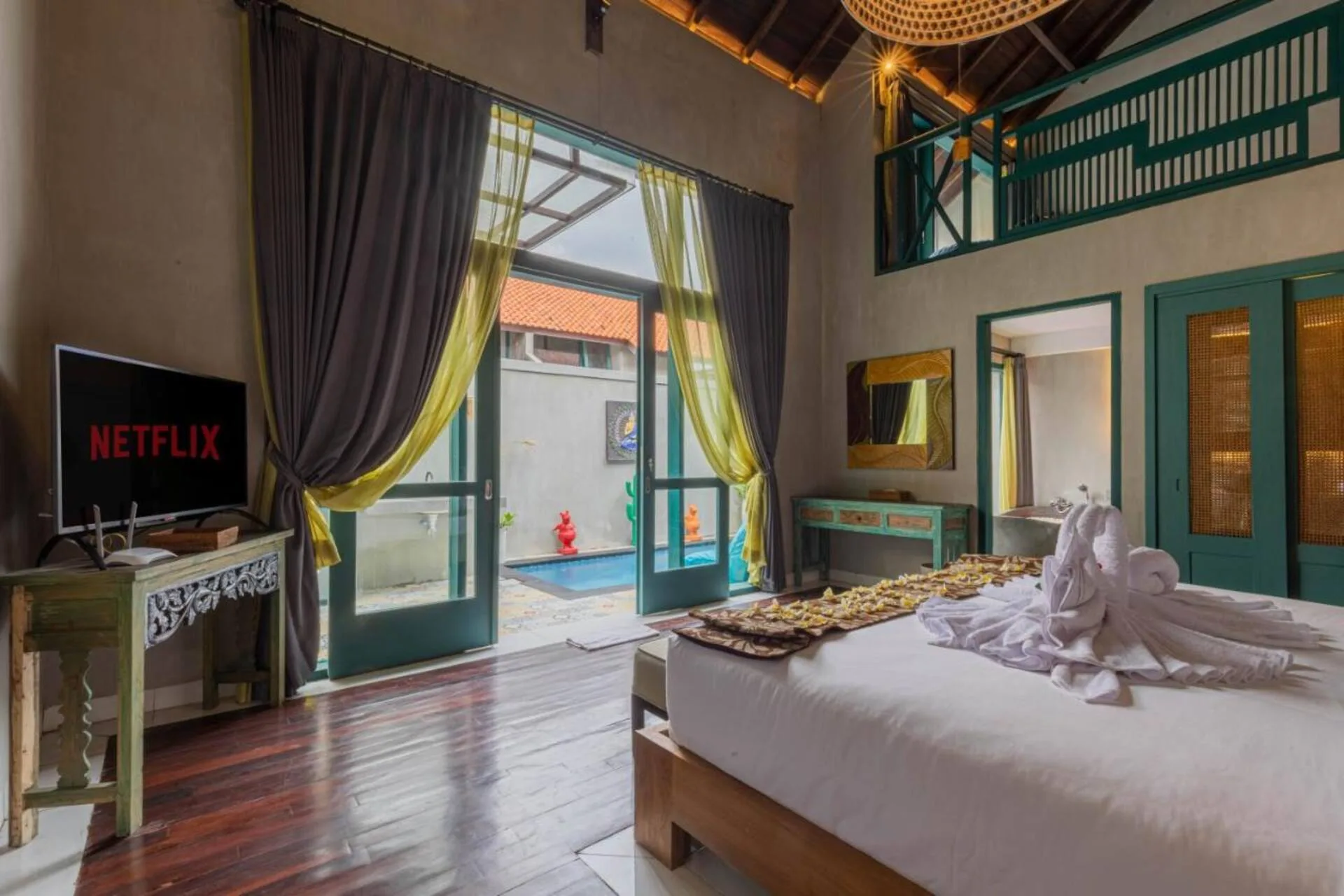 Airy Mezzanine Loft 1 Bedroom Private Villa in Seminyak 5
