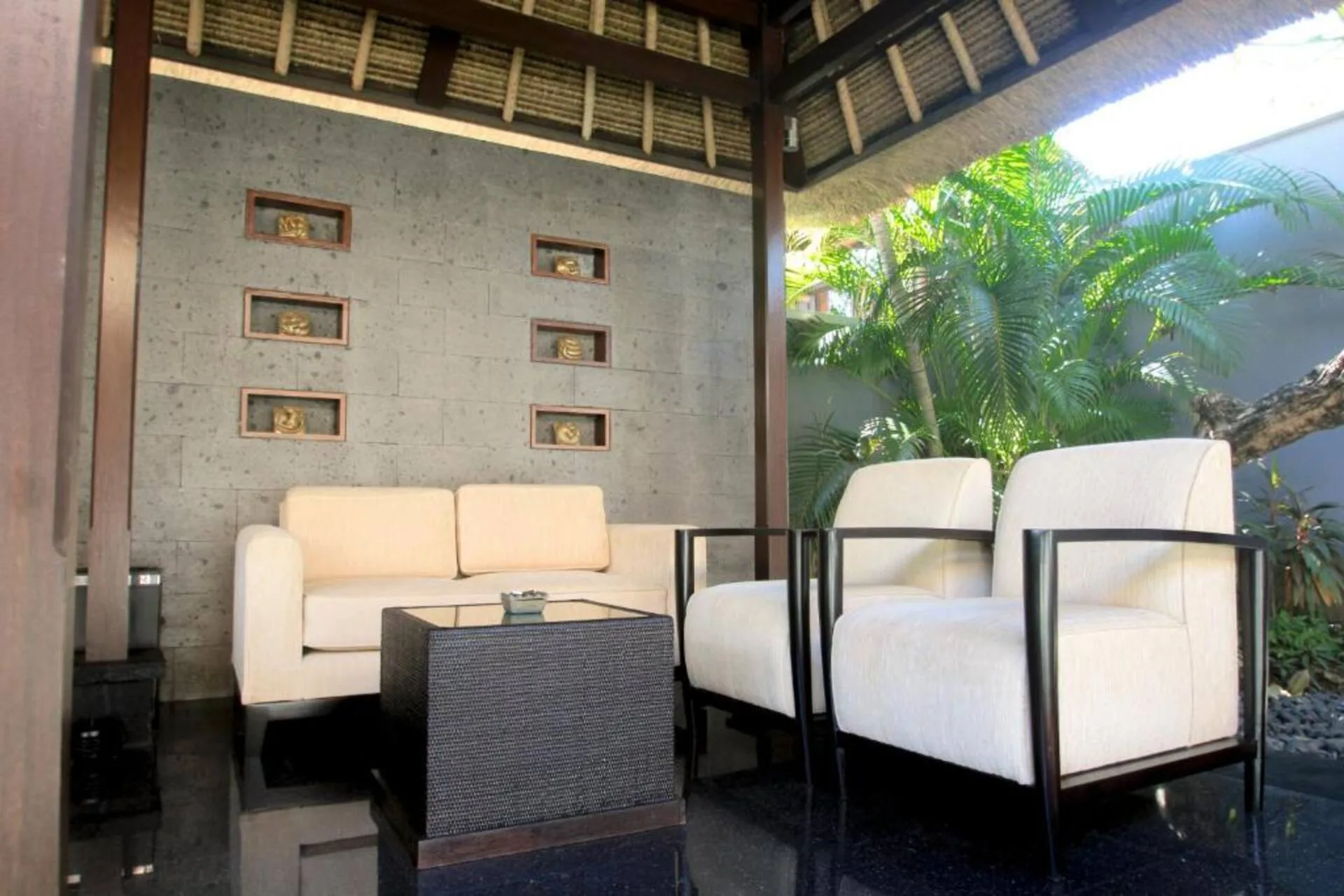 Luxury 1 Bedroom Private Pool Villa in Sanur 3
