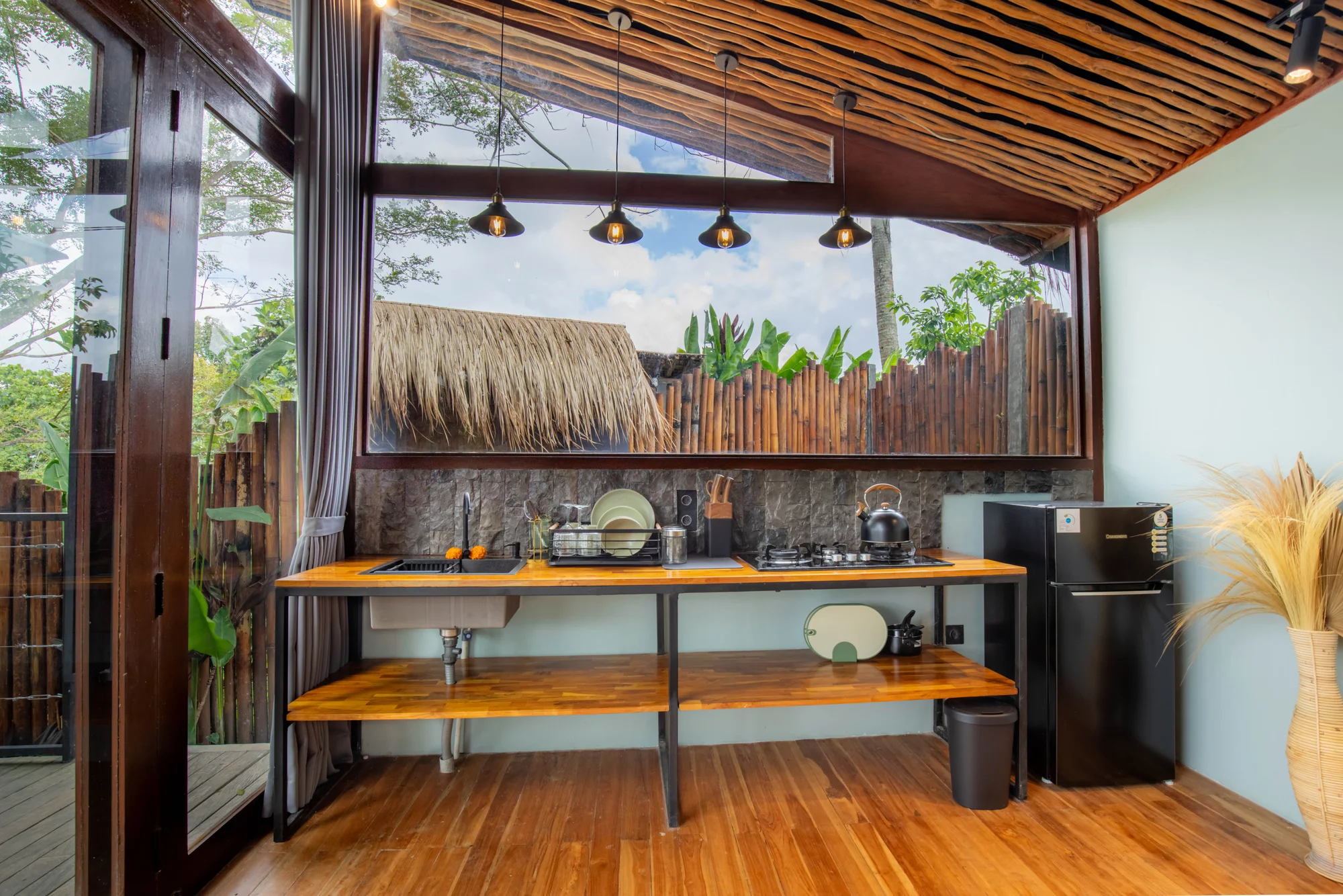 Secluded Jungle Sanctuary for Couple