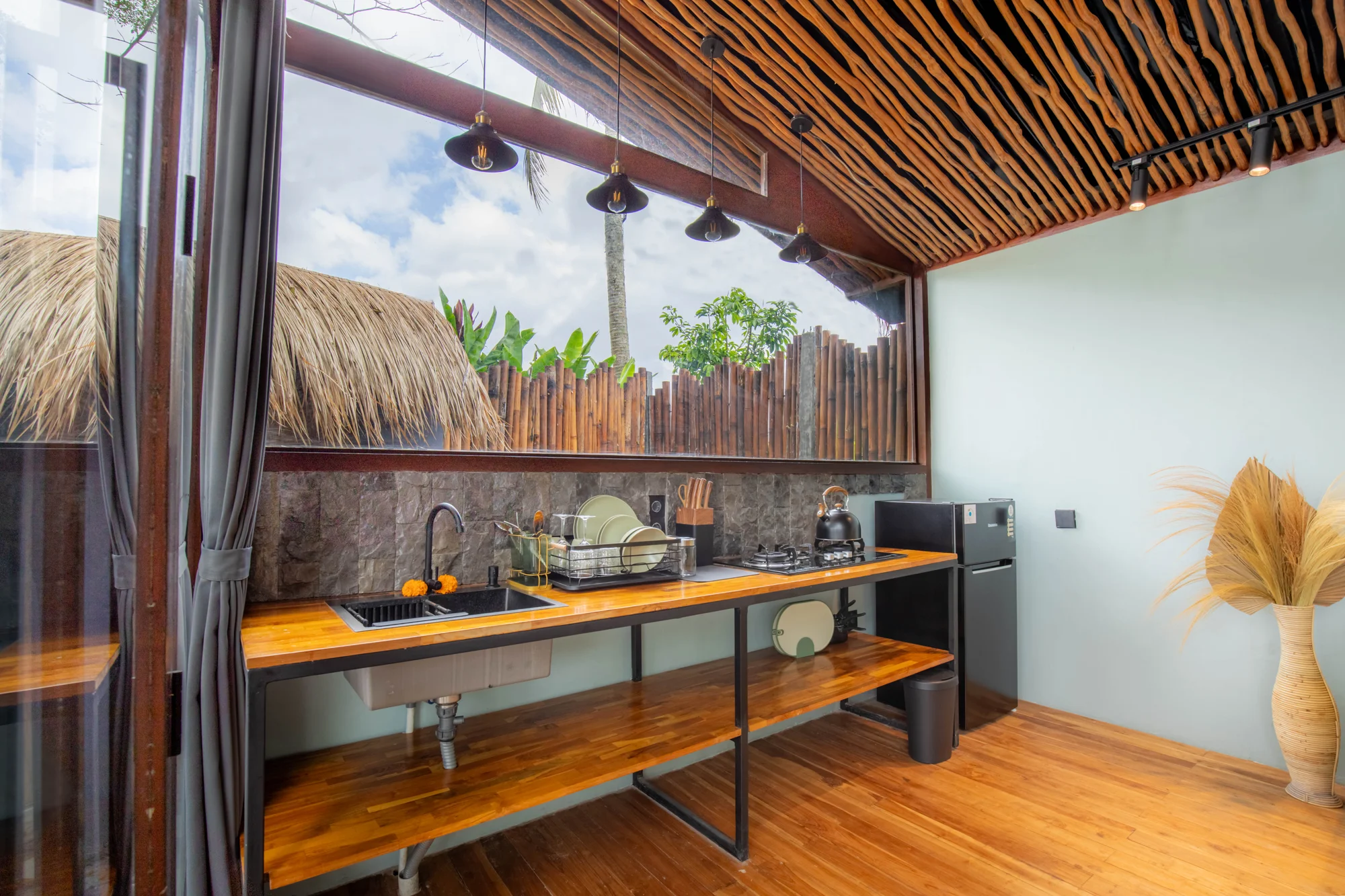 Secluded Jungle Retreat 1 Bedroom Cottage in Ubud 3