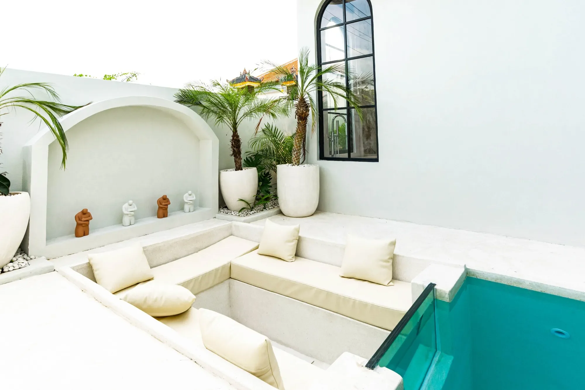 Sunlit Poolside Escape 3 Bedroom Private Villa in Ungasan